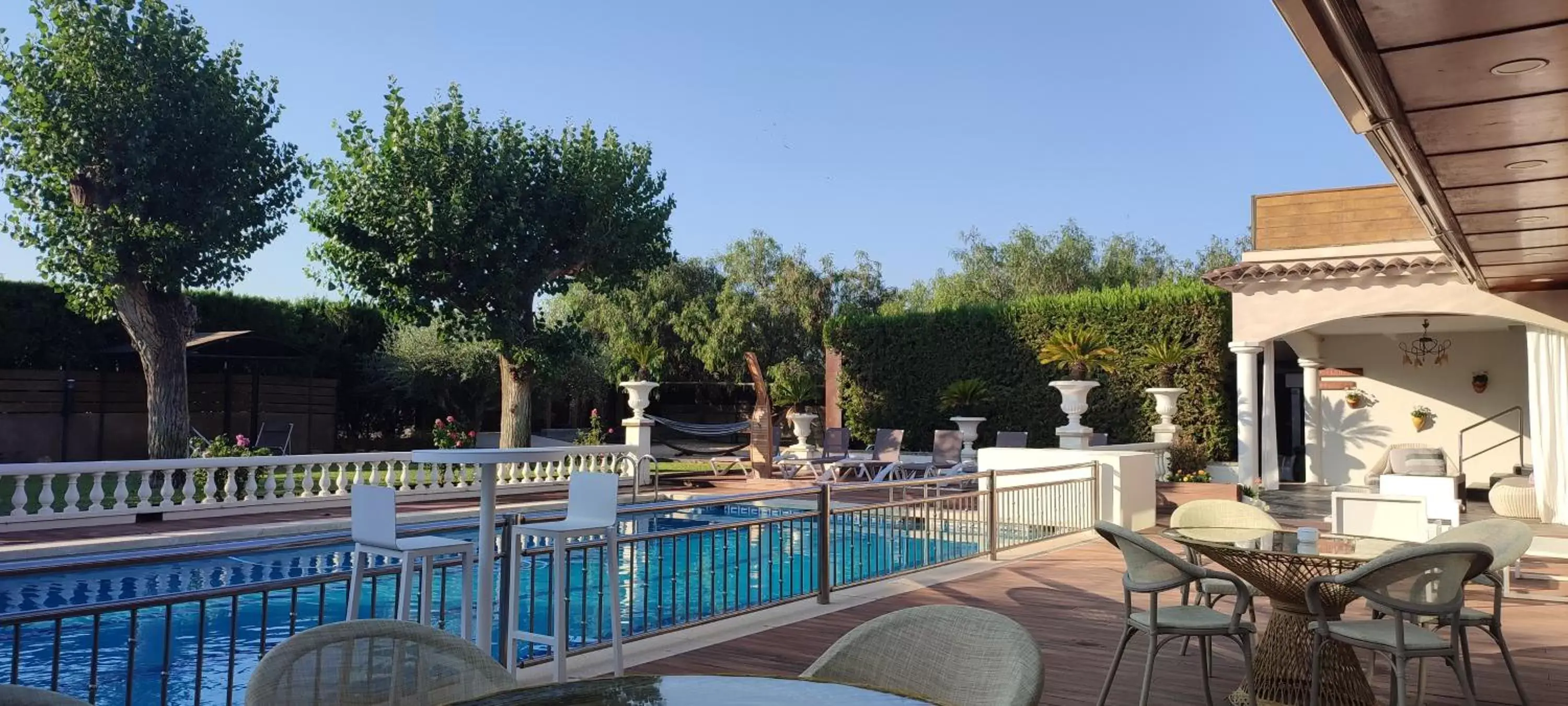 Balcony/Terrace, Swimming Pool in Hotel & Restaurant Figueres Parc