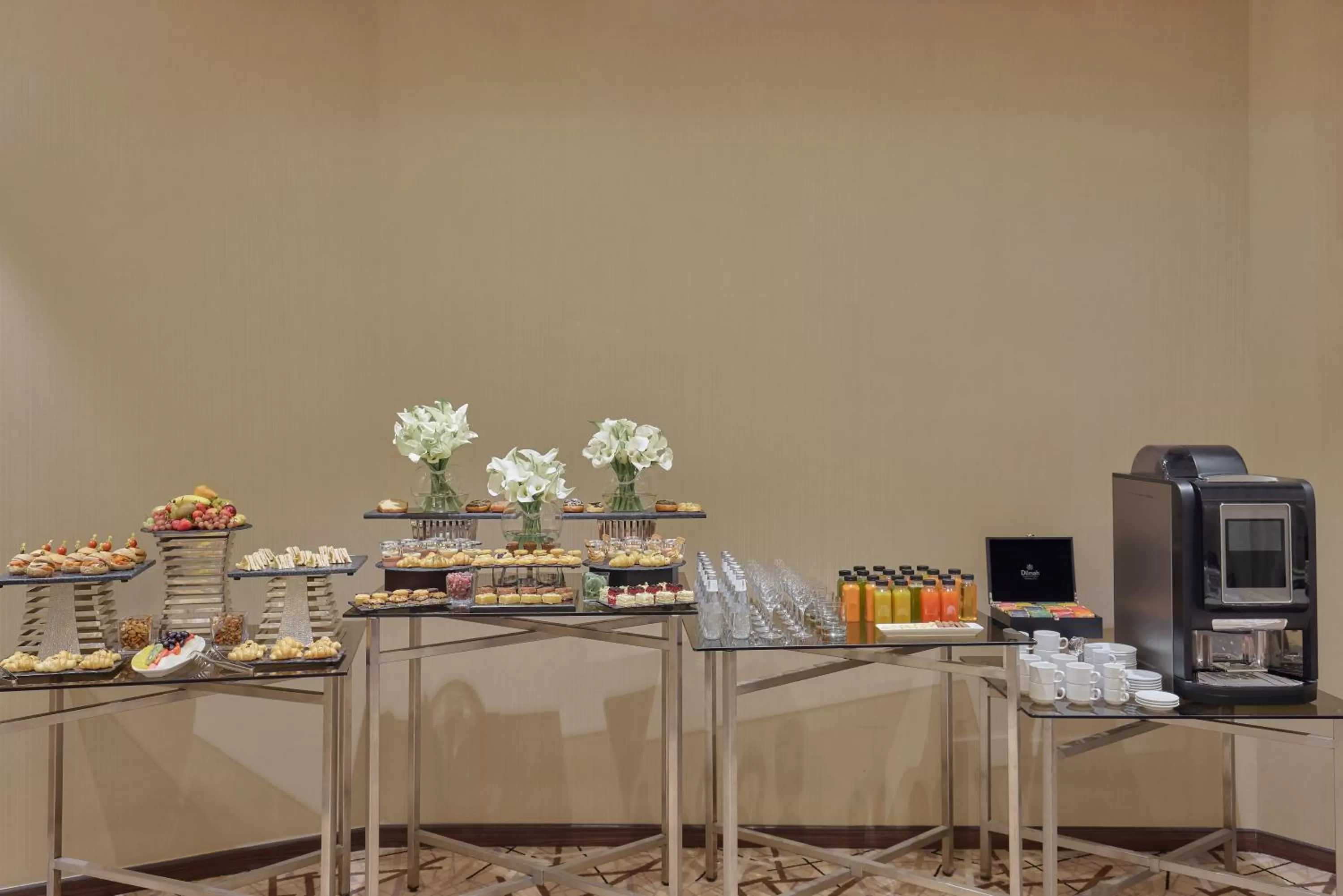 Food and drinks in Crowne Plaza Riyadh Palace by IHG