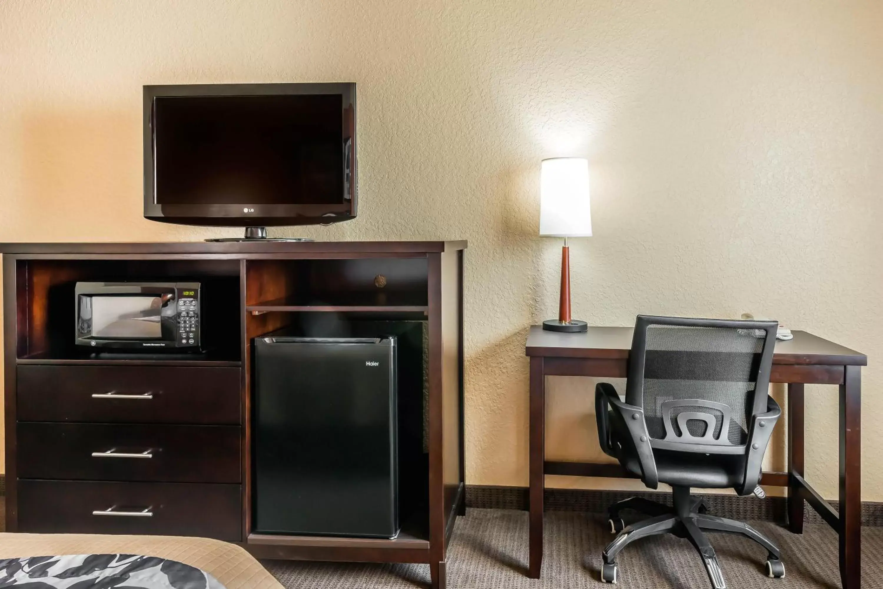 Deluxe Queen Room in Sleep Inn & Suites Ocala - Belleview