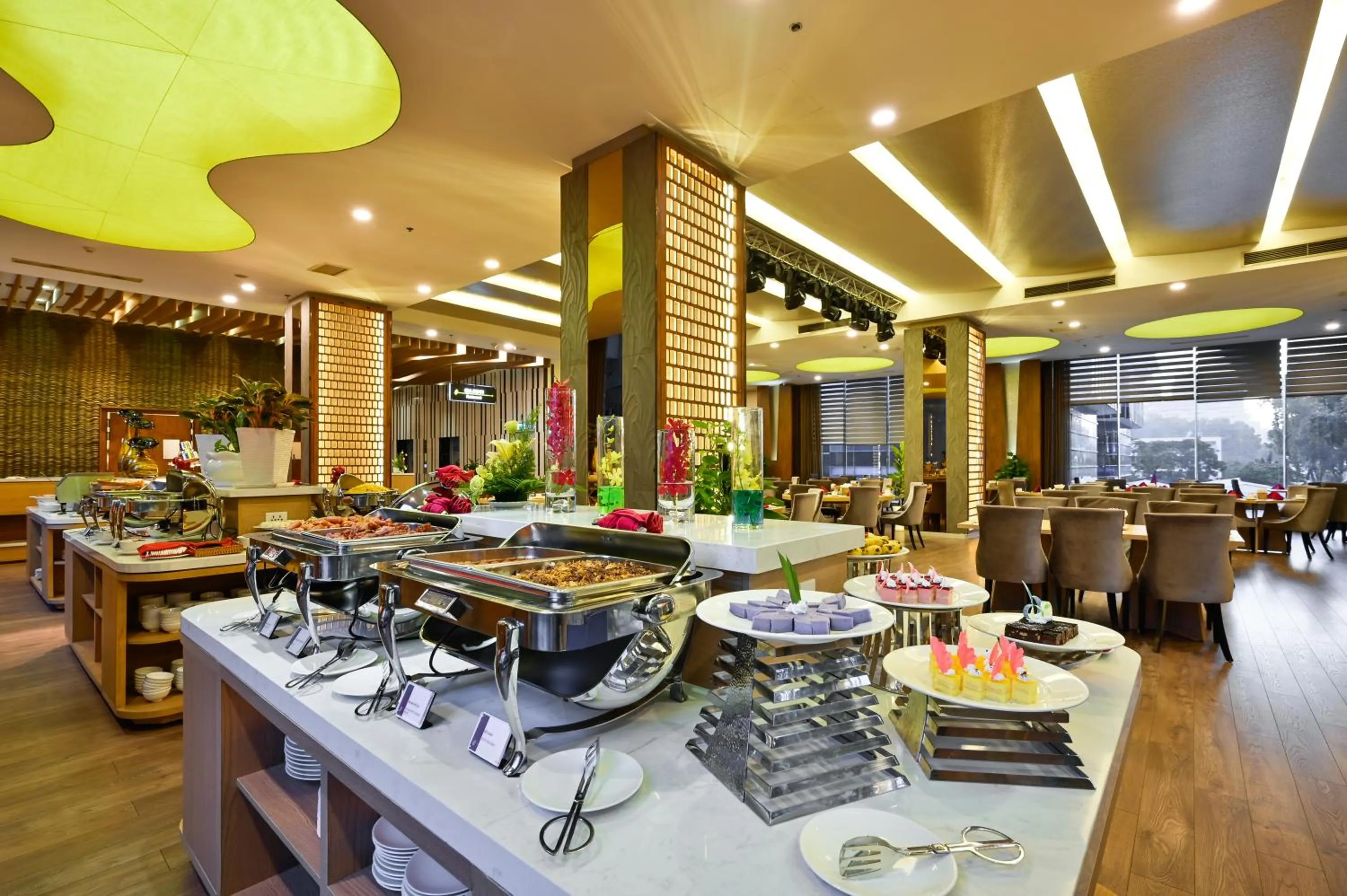 Restaurant/places to eat in Muong Thanh Grand Saigon Centre Hotel