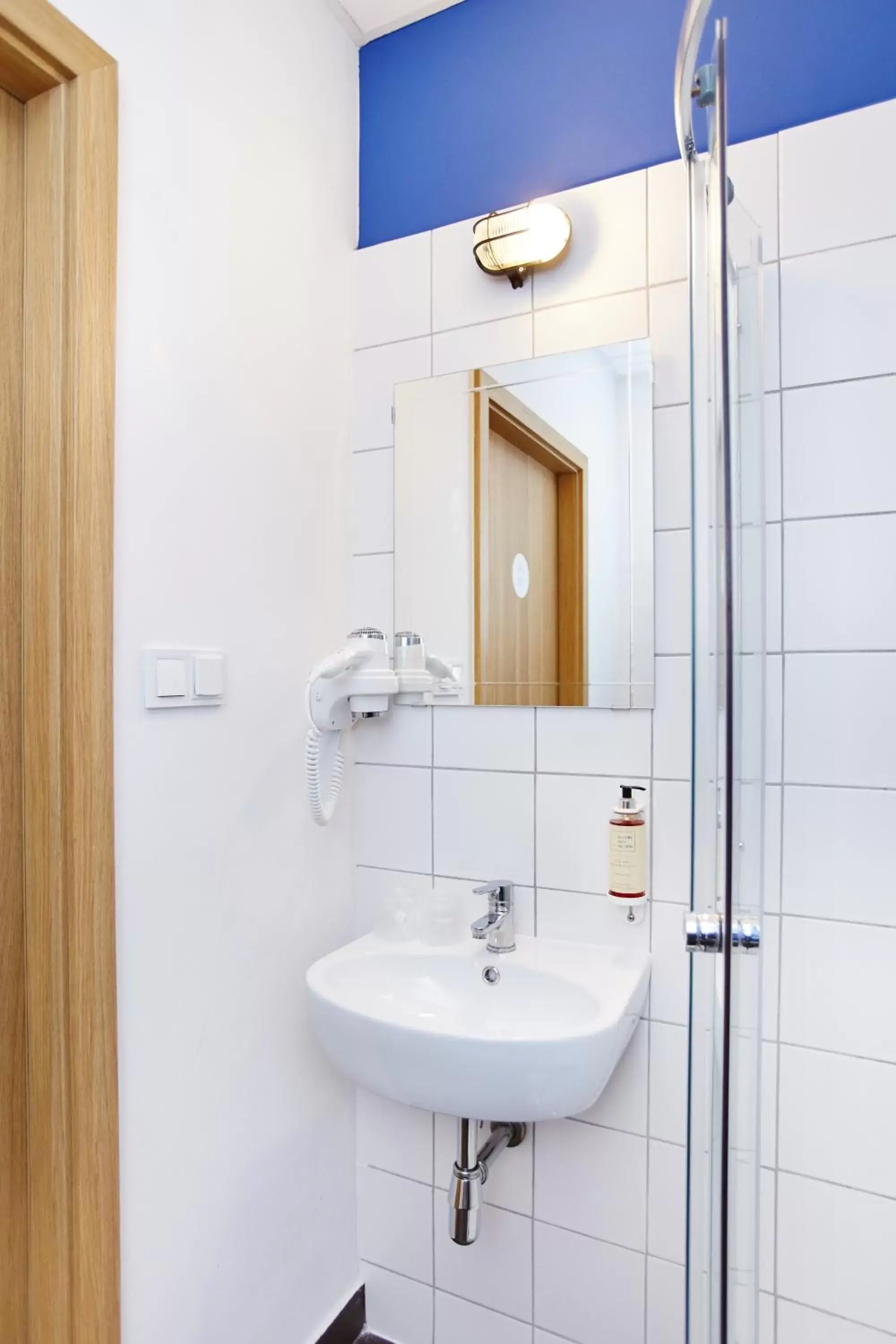 Bathroom in Koszary Arche Hotel