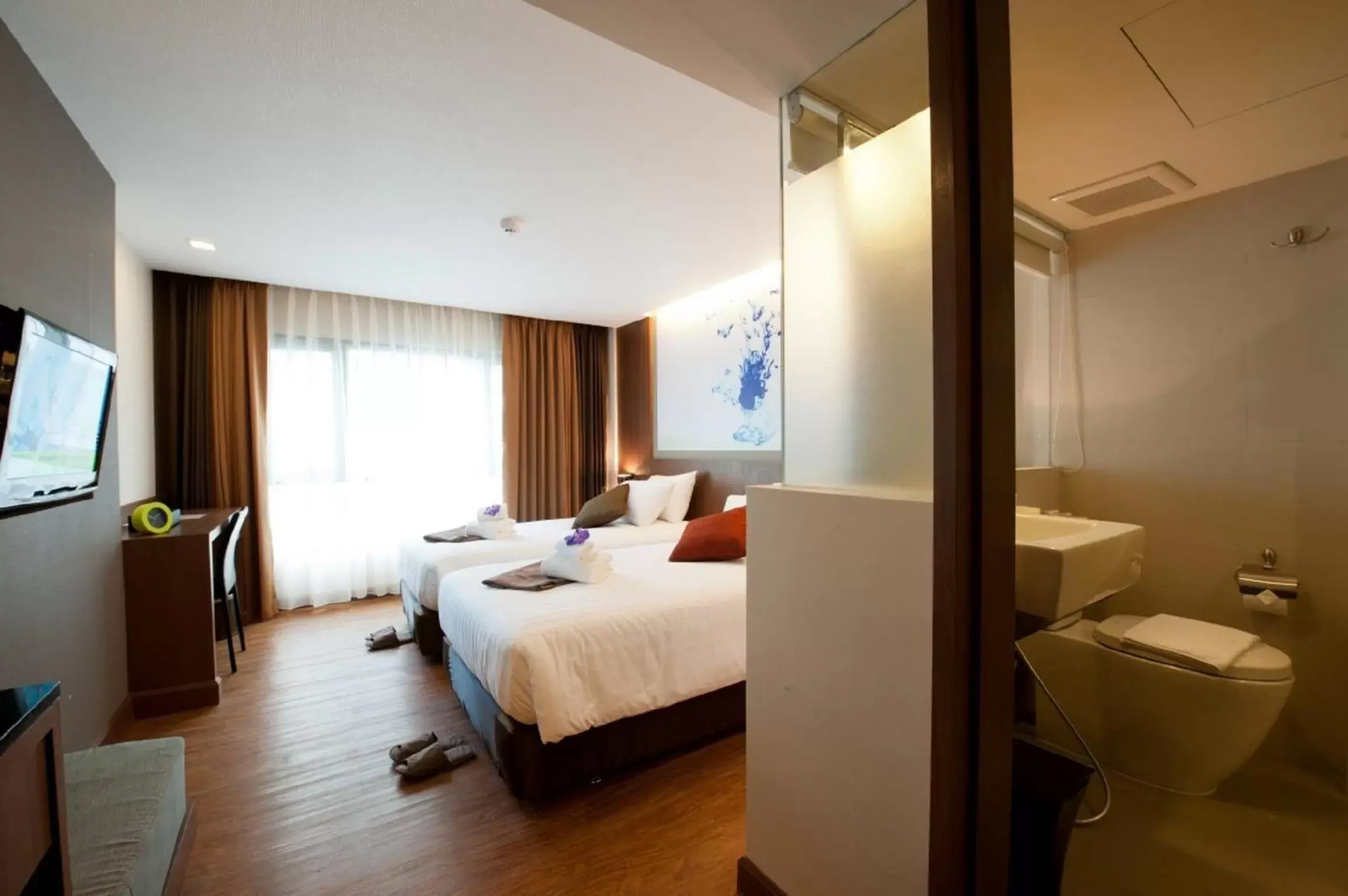 Bathroom, Bed in 41 Suite Bangkok