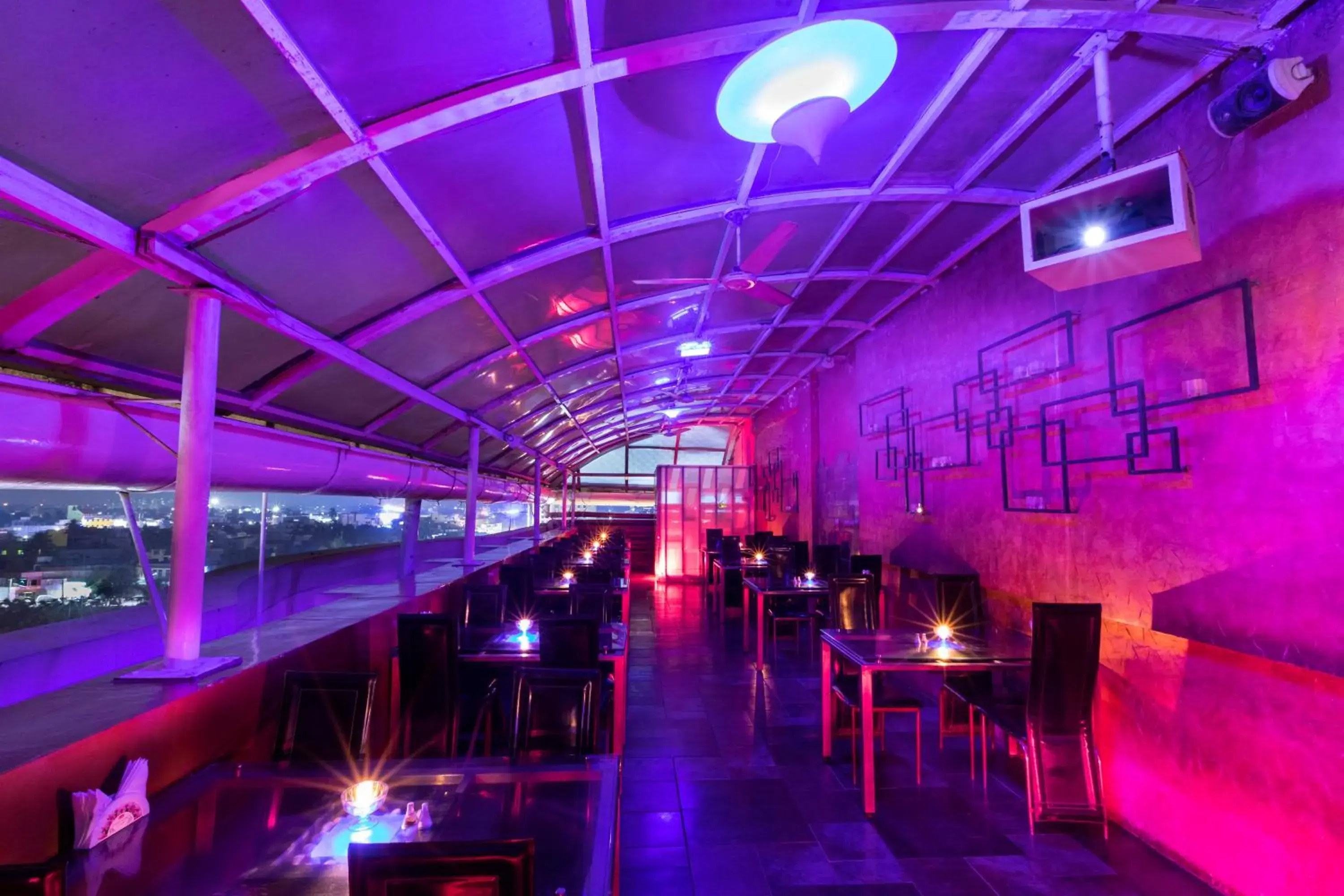 Lounge or bar in Hotel Grand Residence Lounge or bar in Hotel Grand Residence