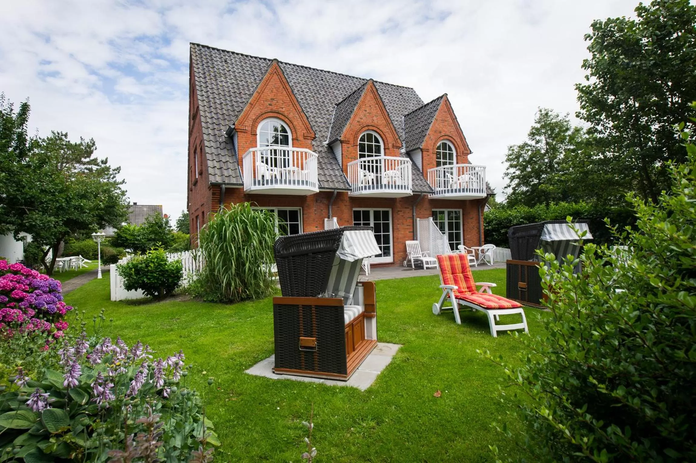 Property building in Hotel Landhaus Ellerbrock