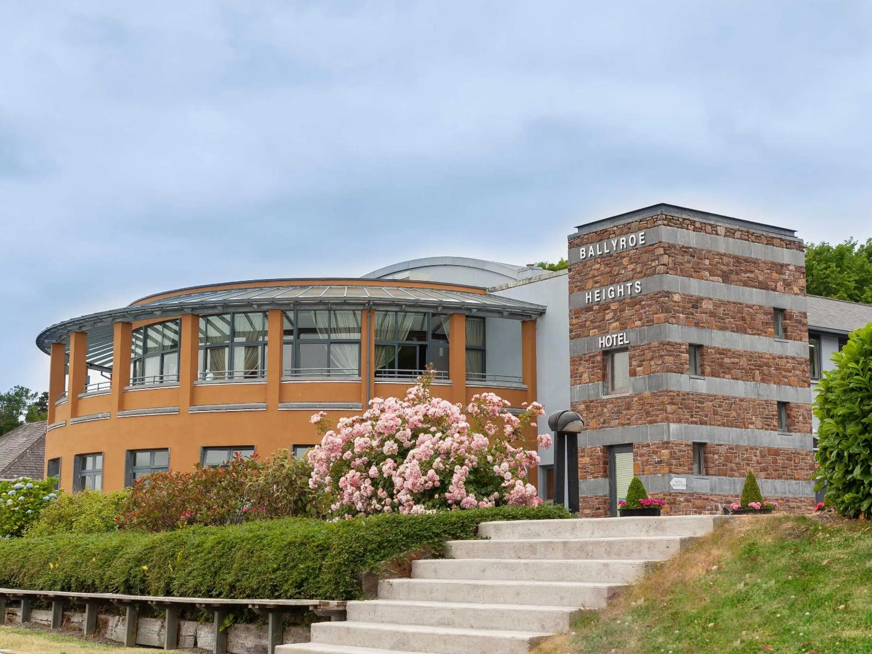 Property building in Ballyroe Heights Hotel