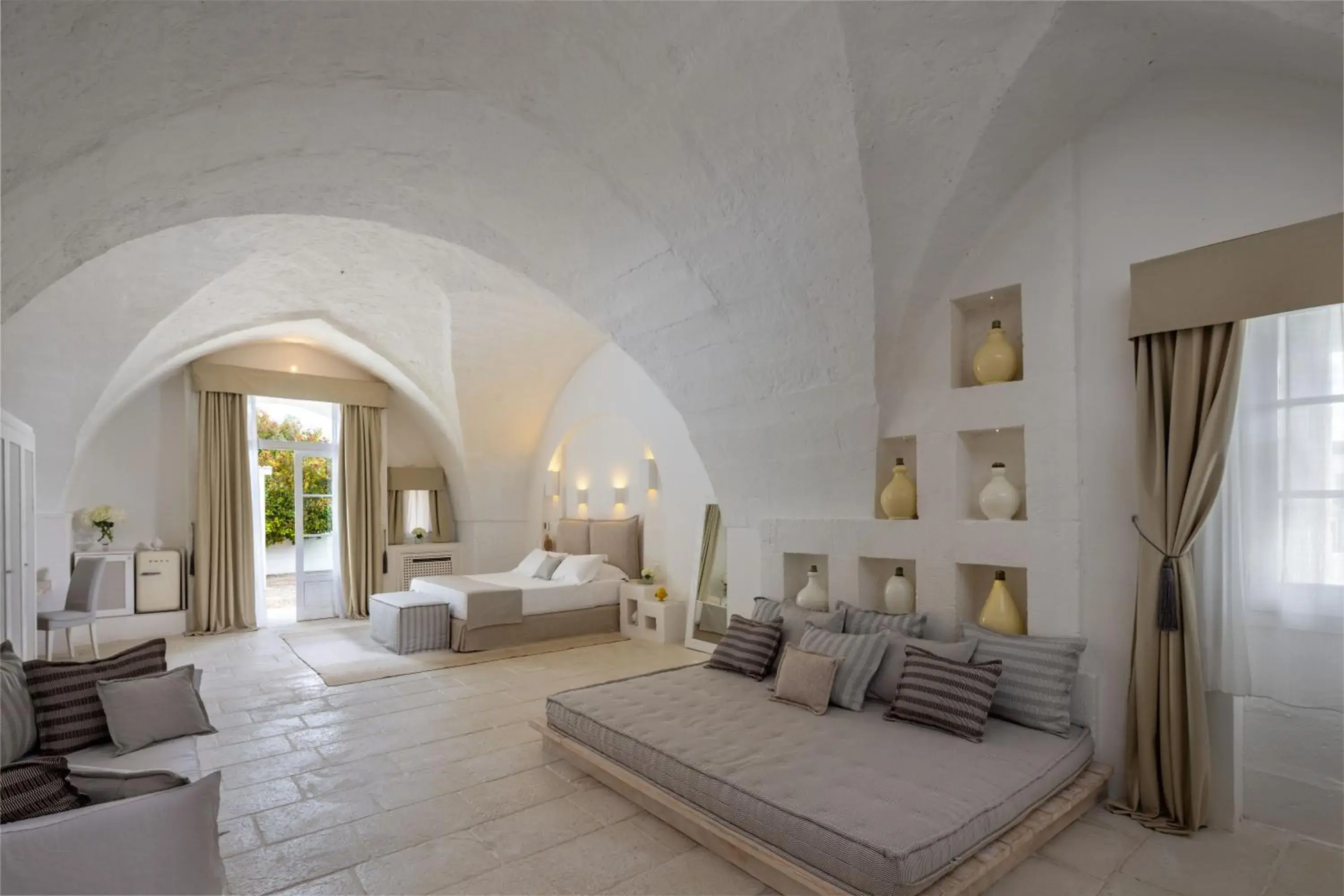 Bedroom, Seating Area in Baglioni Masseria Muzza