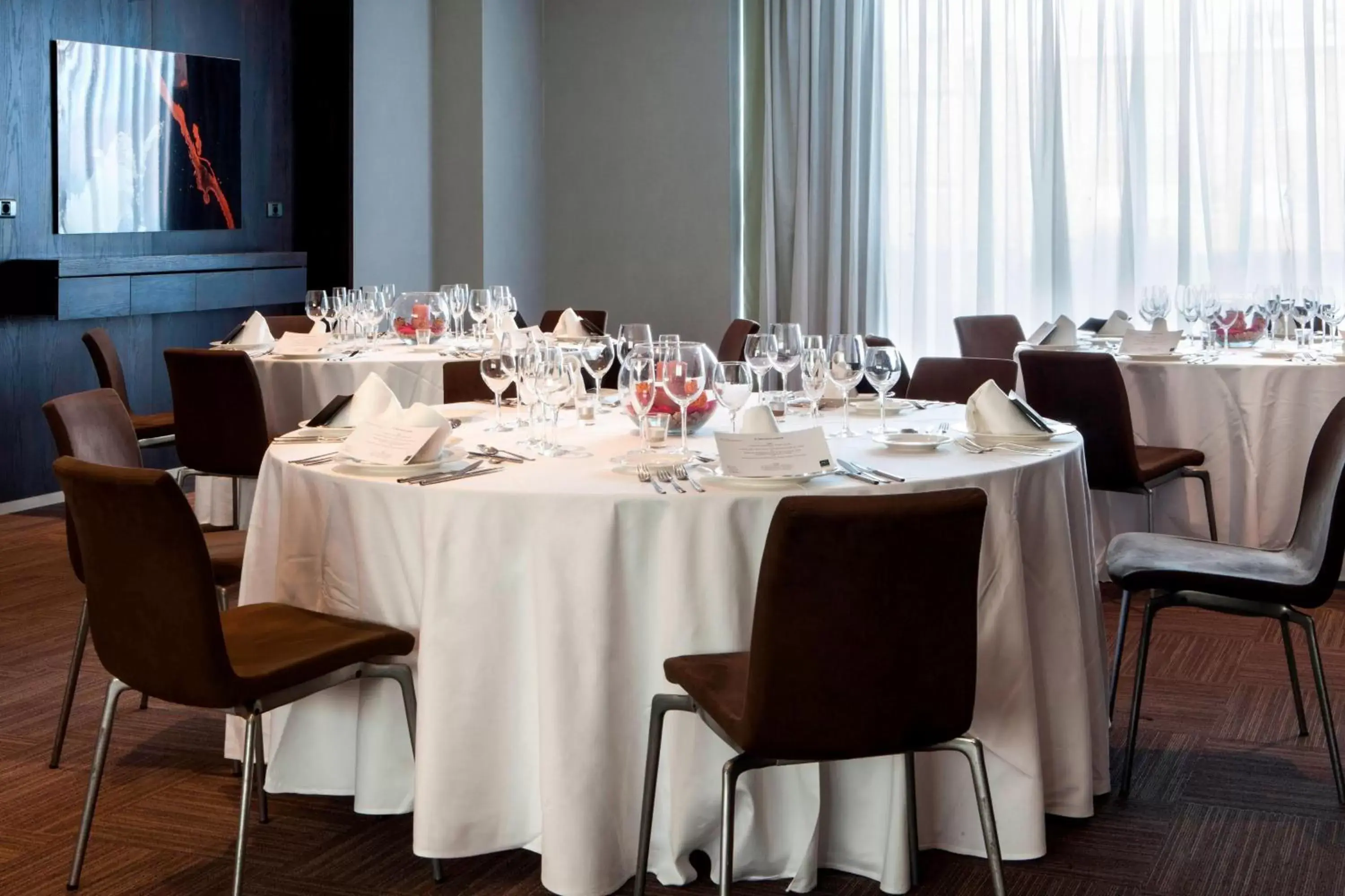 Meeting/conference room, Restaurant/Places to Eat in AC Hotel Valencia by Marriott