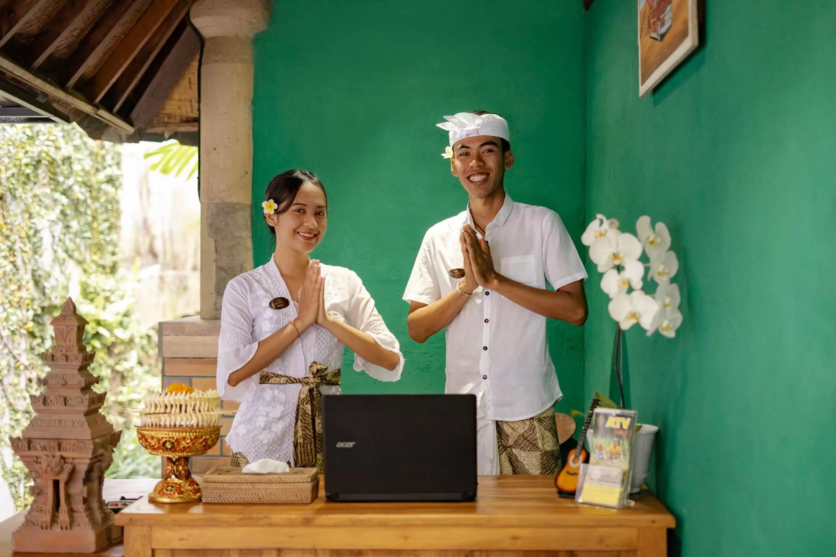 Staff in Kubu Rama Ubud Cottage