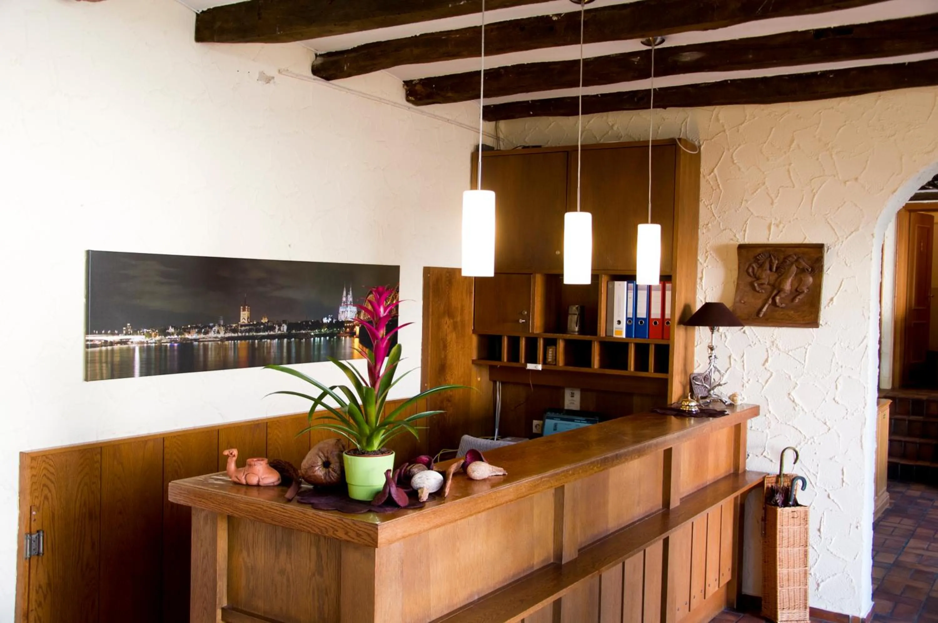 Lobby or reception in Hotel Kölner Hof Refrath