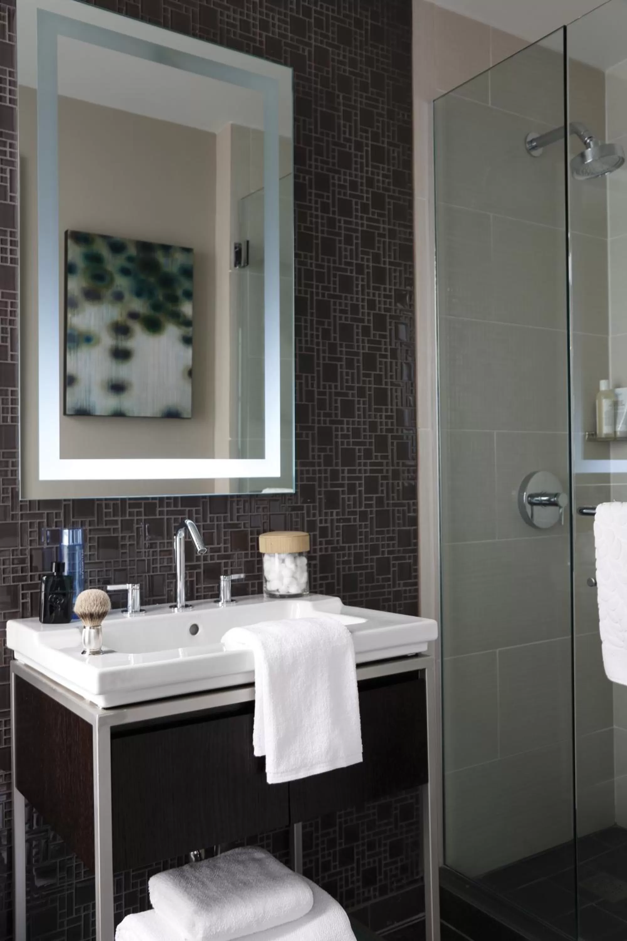 Bathroom in Galleria Park Hotel