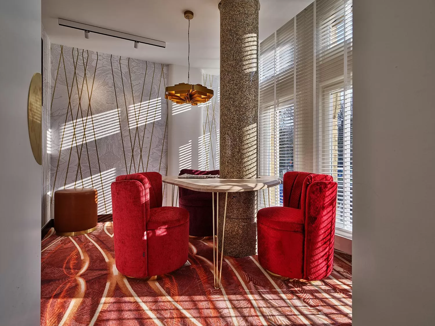 Area and facilities in Clayton Hotel Amsterdam American