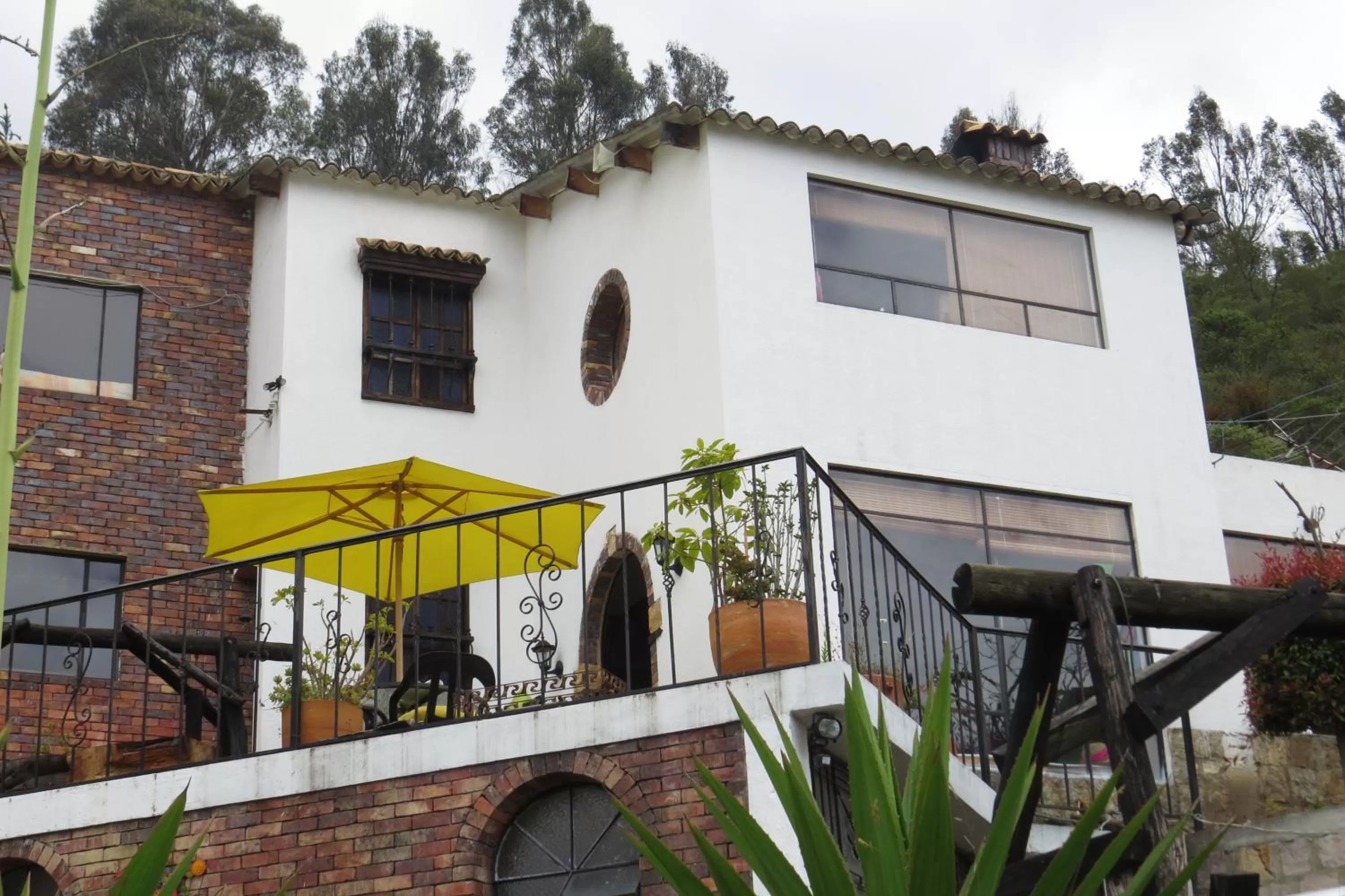 Facade/entrance, Property Building in El Pedregal Sopó
