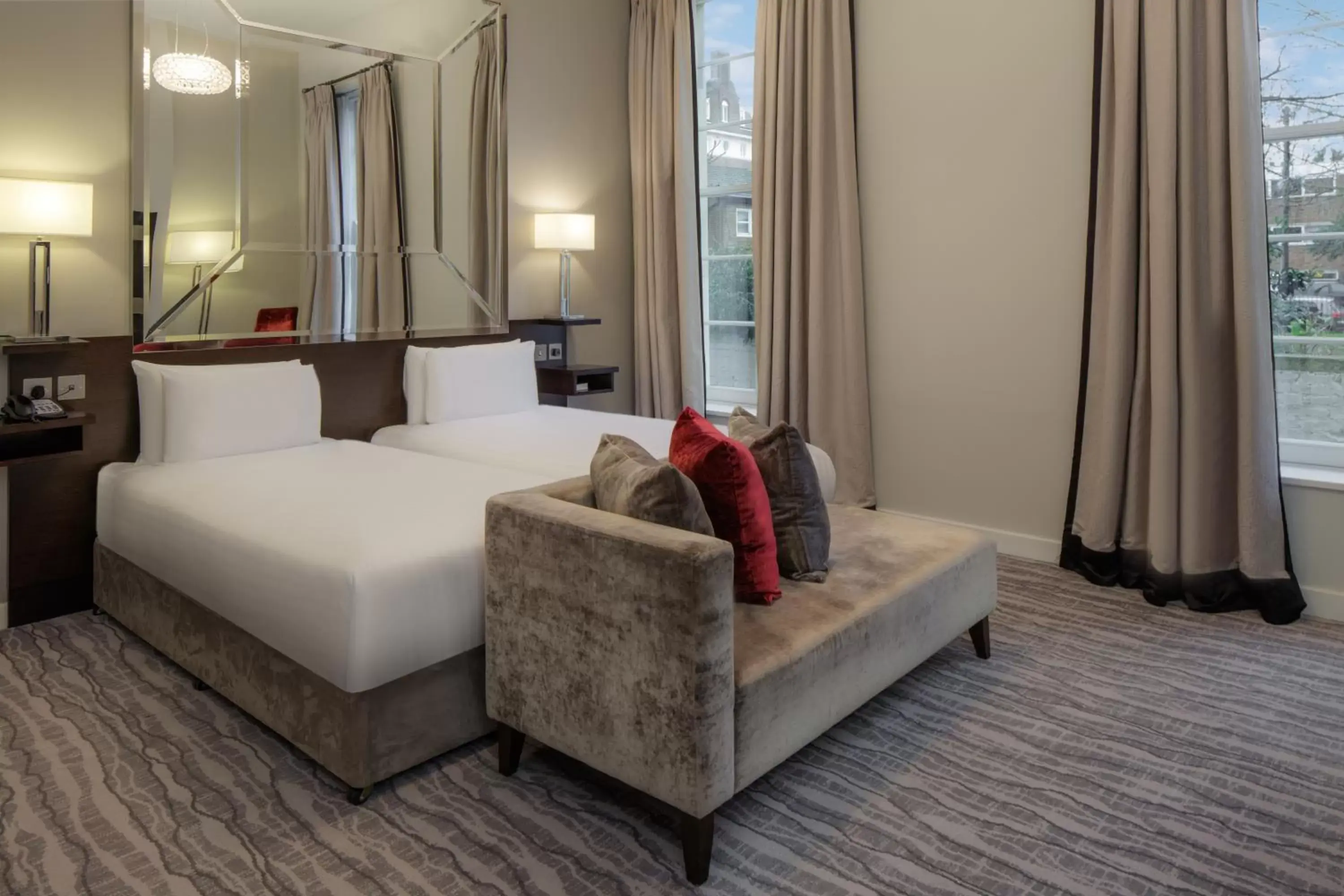Bedroom, Seating Area in Doubletree By Hilton London - Greenwich