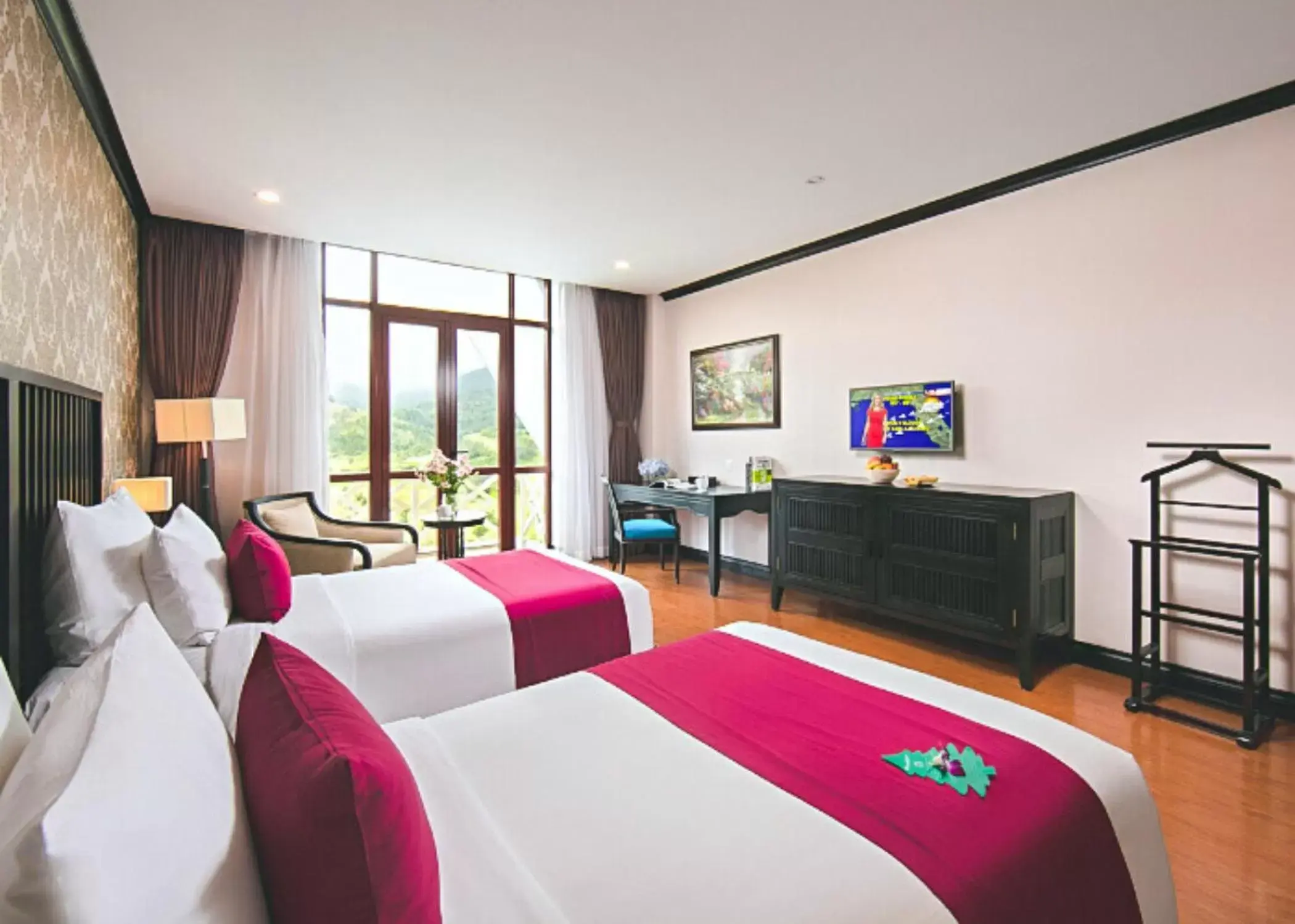 Photo of the whole room, Bed in Swiss-Belresort Tuyen Lam Photo of the whole room, Bed in Swiss-Belresort Tuyen Lam