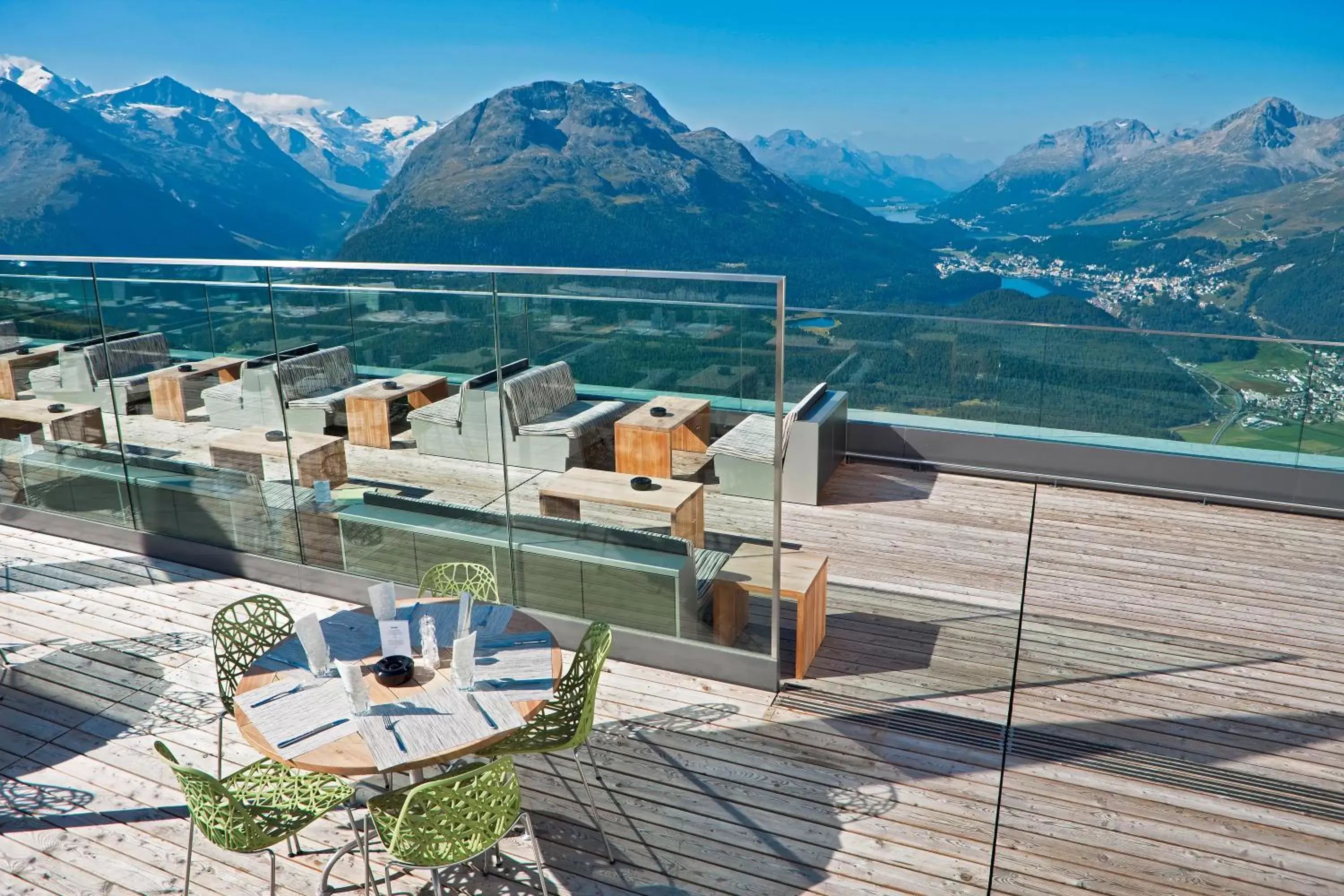 Balcony/Terrace, Mountain View in Romantik Hotel Muottas Muragl