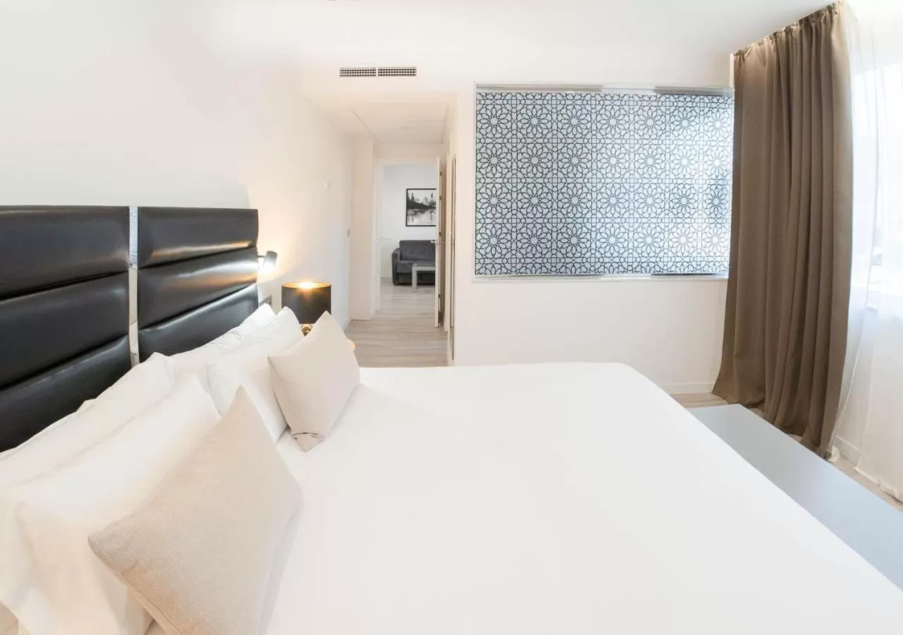 Bed in Hotel Pasarela