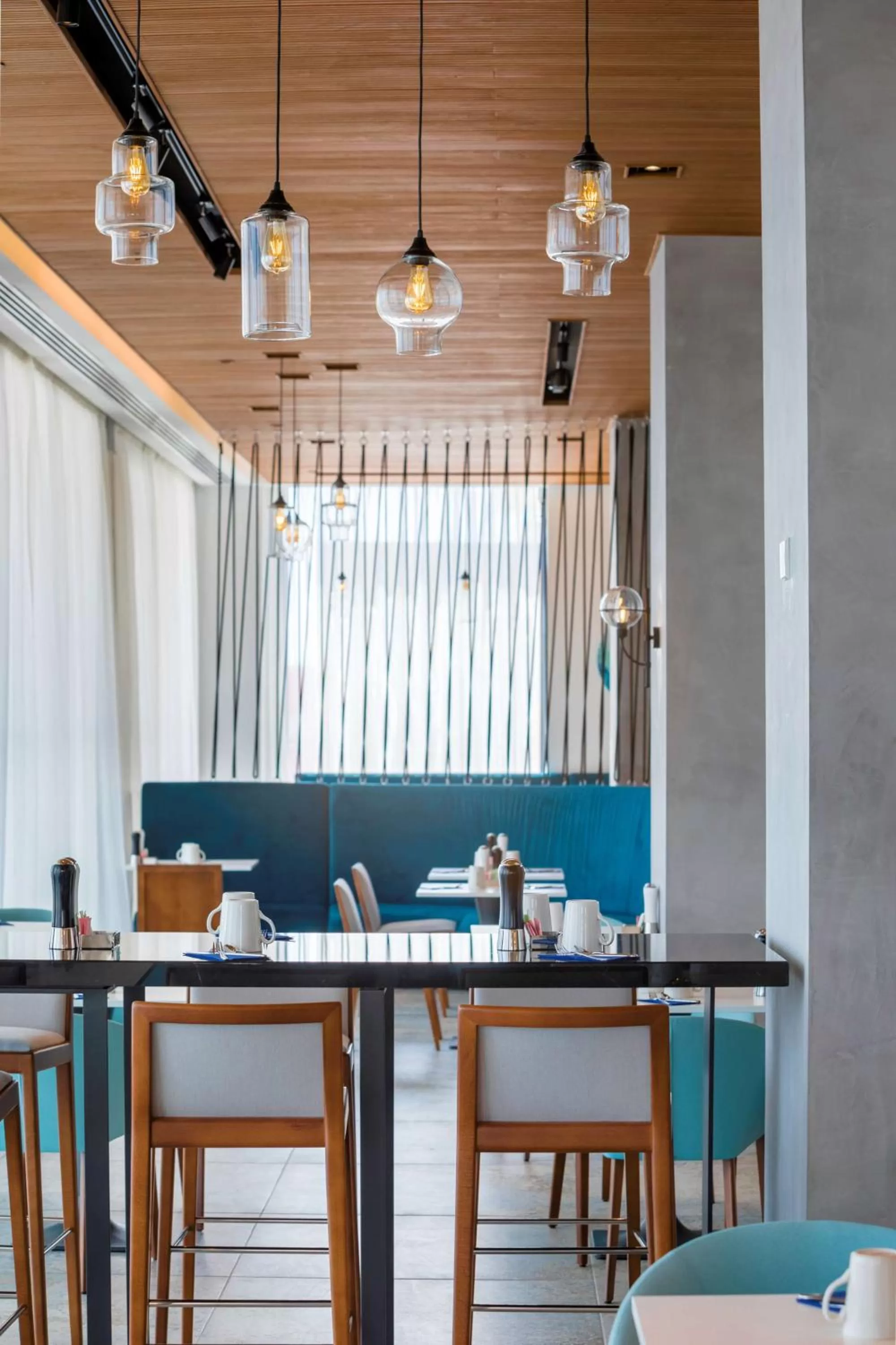 Restaurant/places to eat in Radisson Blu Hotel, Larnaca