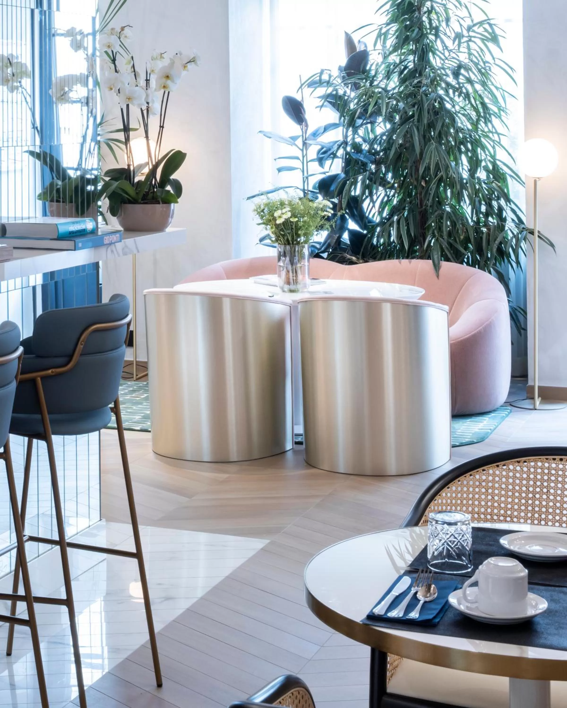 Lobby or reception in Hôtel Parisianer