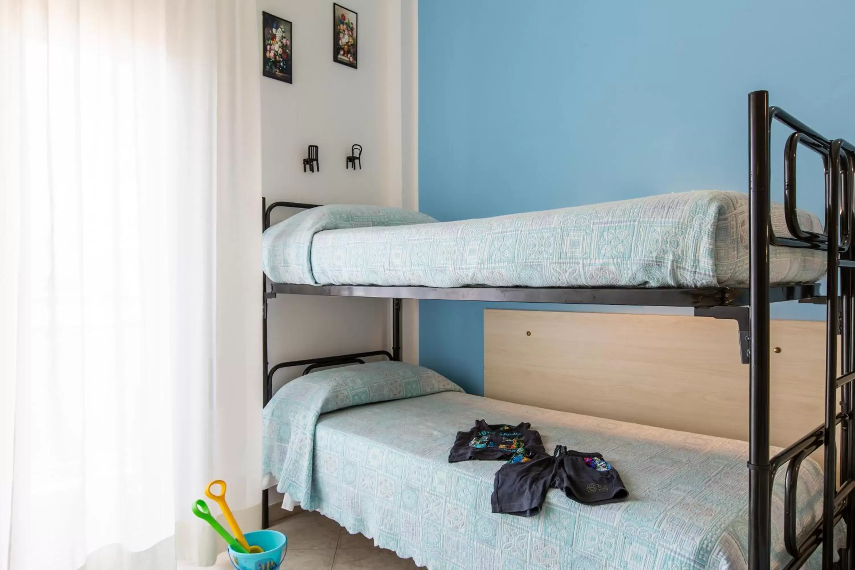 Photo of the whole room, Bunk Bed in Hotel Sant'Angelo