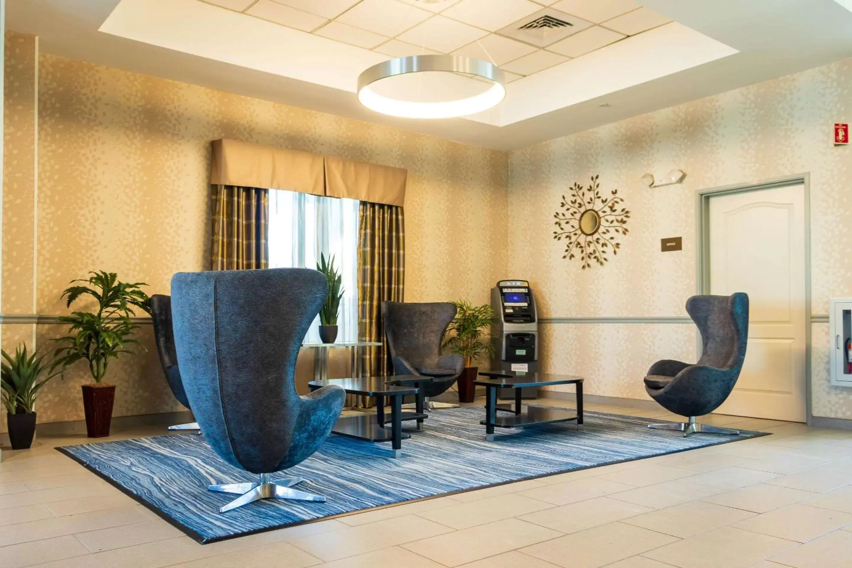 Lobby or reception in Comfort Inn & Suites Plainville-Foxboro