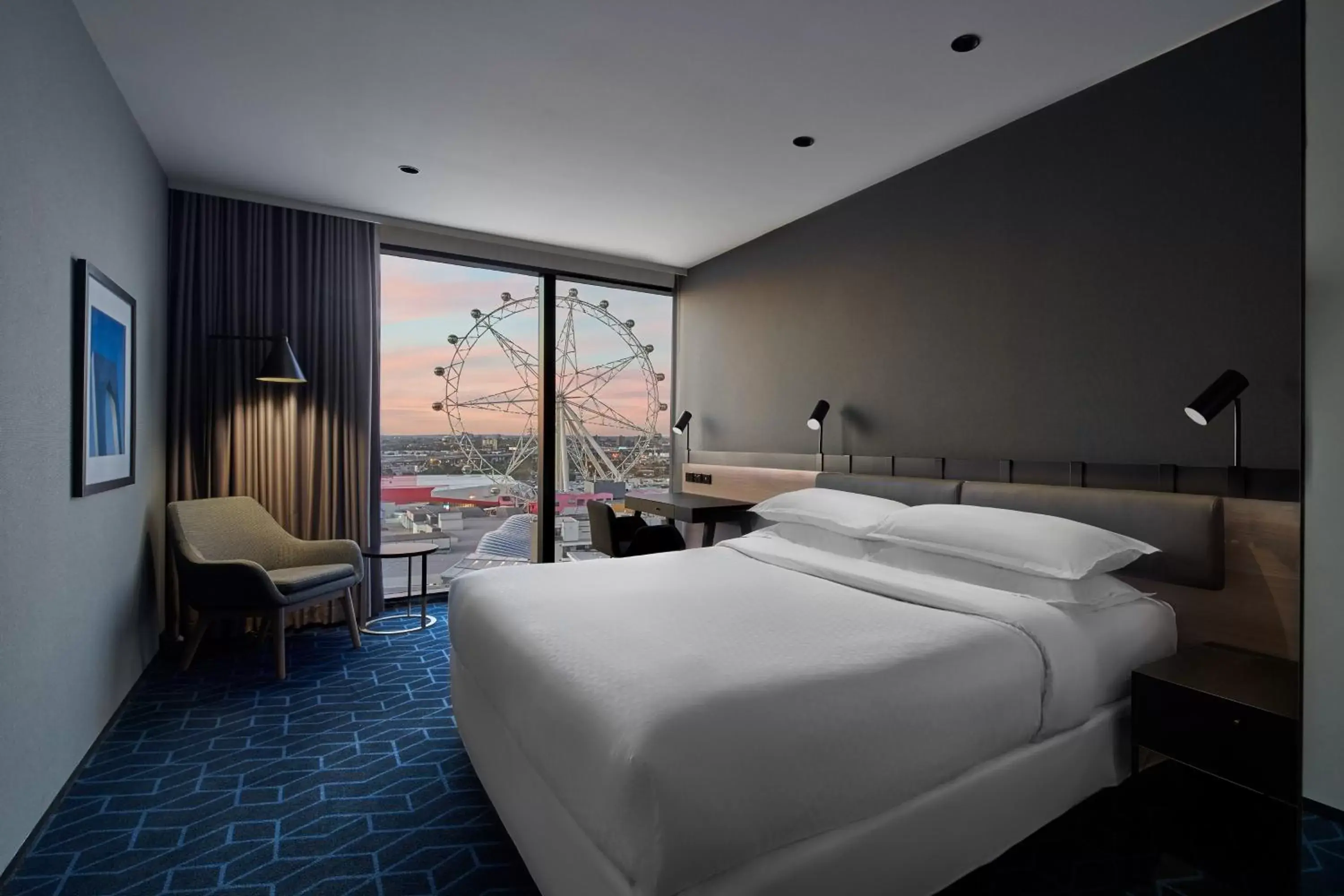 Photo of the whole room, Bed in Four Points by Sheraton Melbourne Docklands