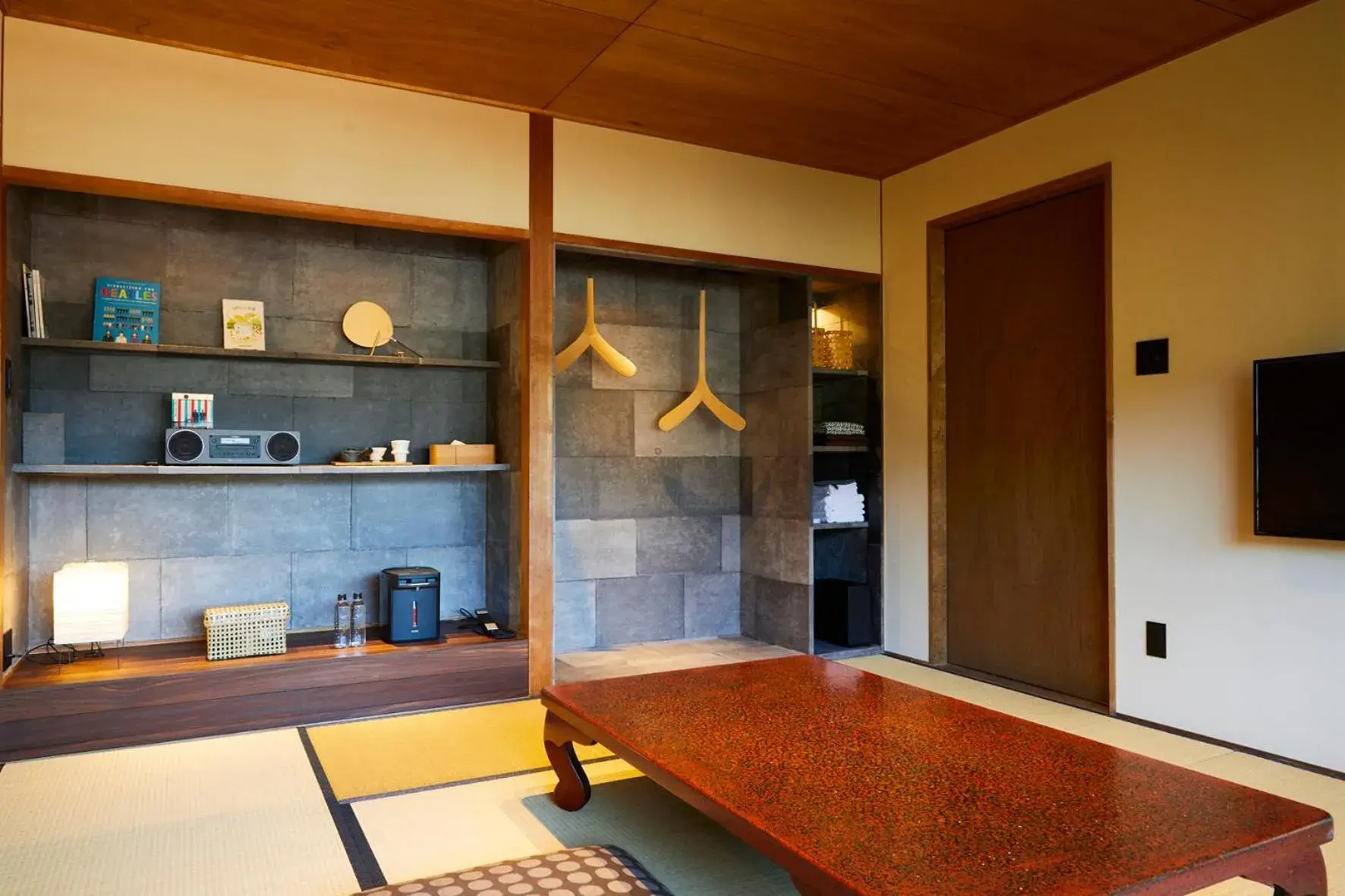 Kitchen/Kitchenette in Ryokan Oomuraya