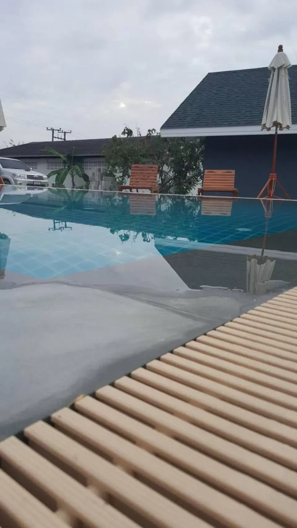 Property building, Swimming Pool in Nok Chan Mee Na