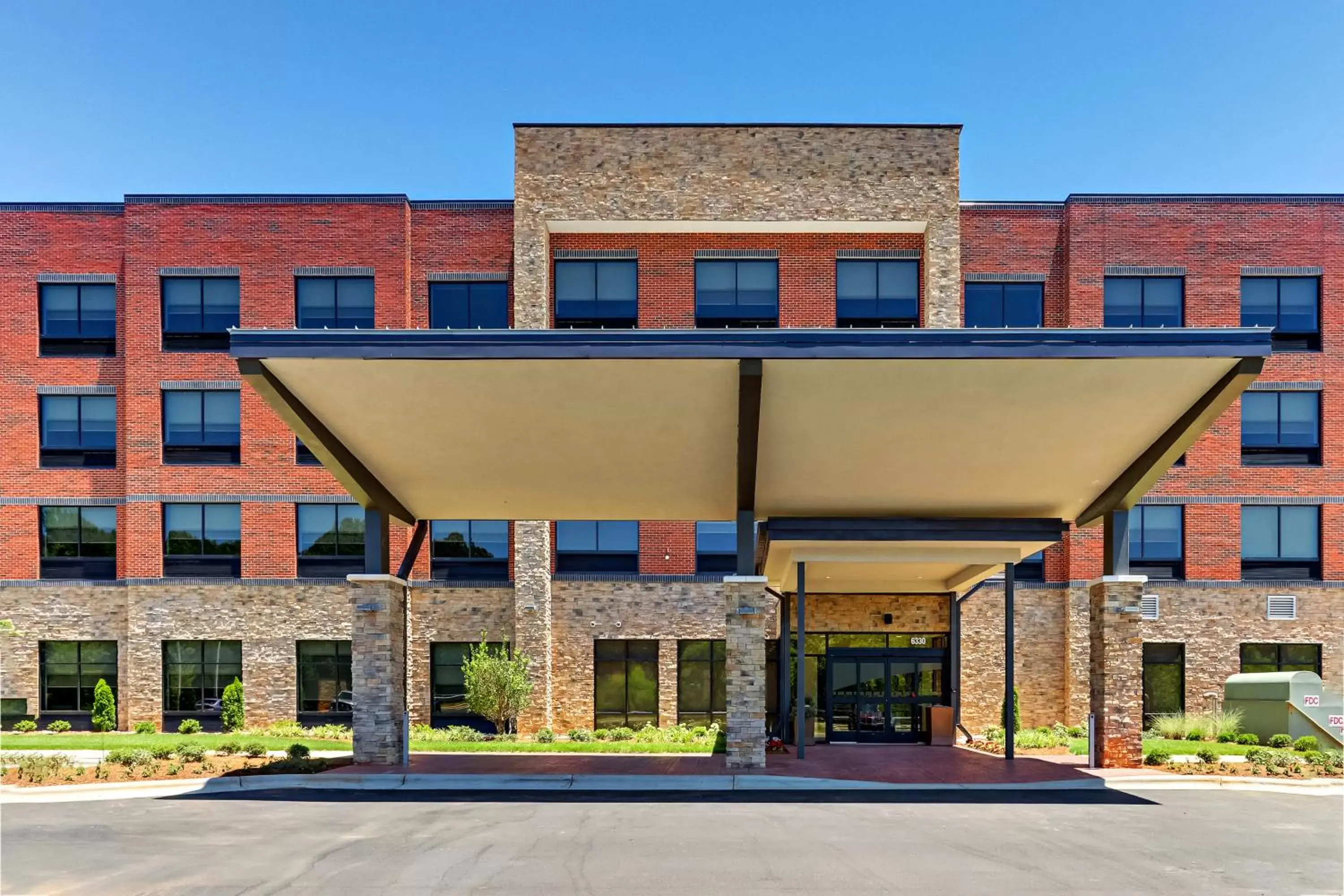 Property Building in Holiday Inn Express & Suites - Winston - Salem SW - Clemmons, an IHG Hotel
