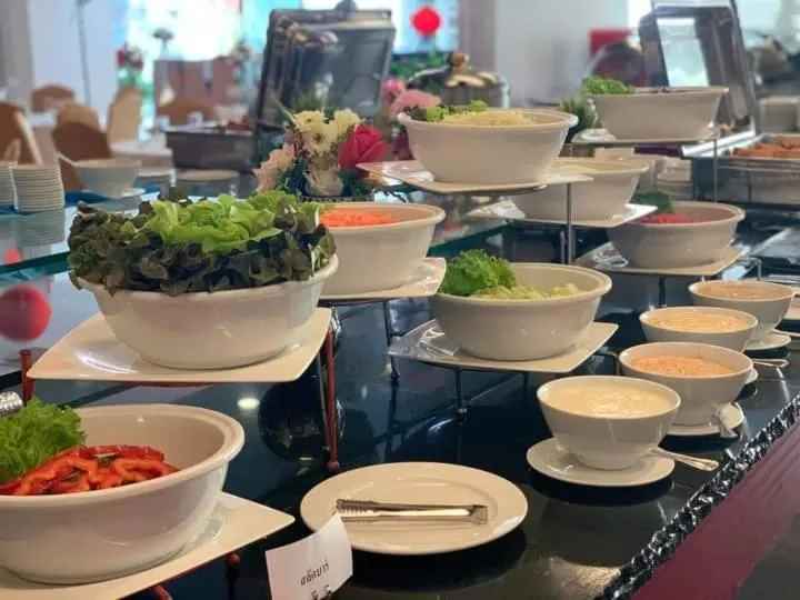 Restaurant/places to eat in Princeton Bangkok