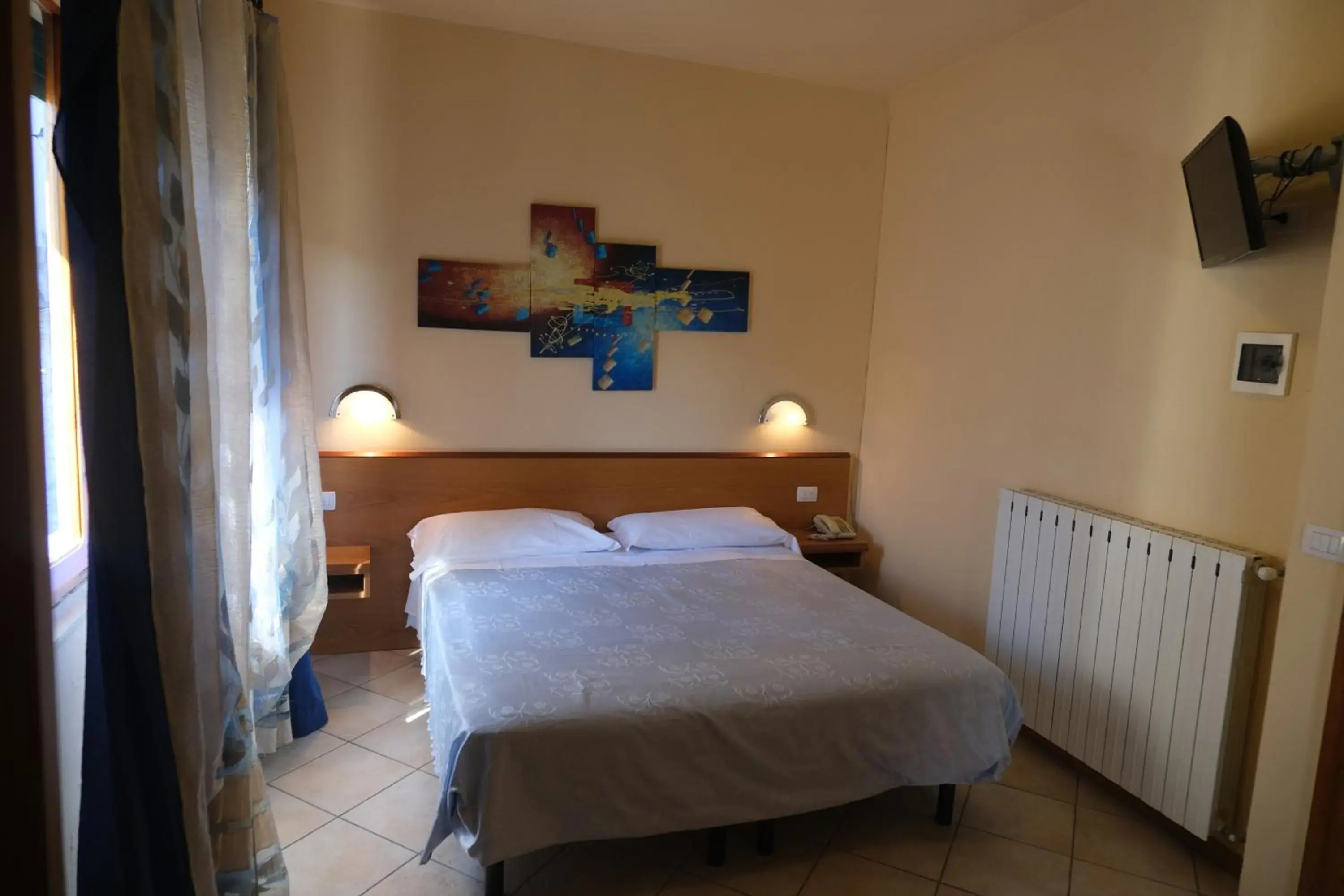 Classic Double or Twin Room in Amelia Hotel Classic Double or Twin Room in Amelia Hotel