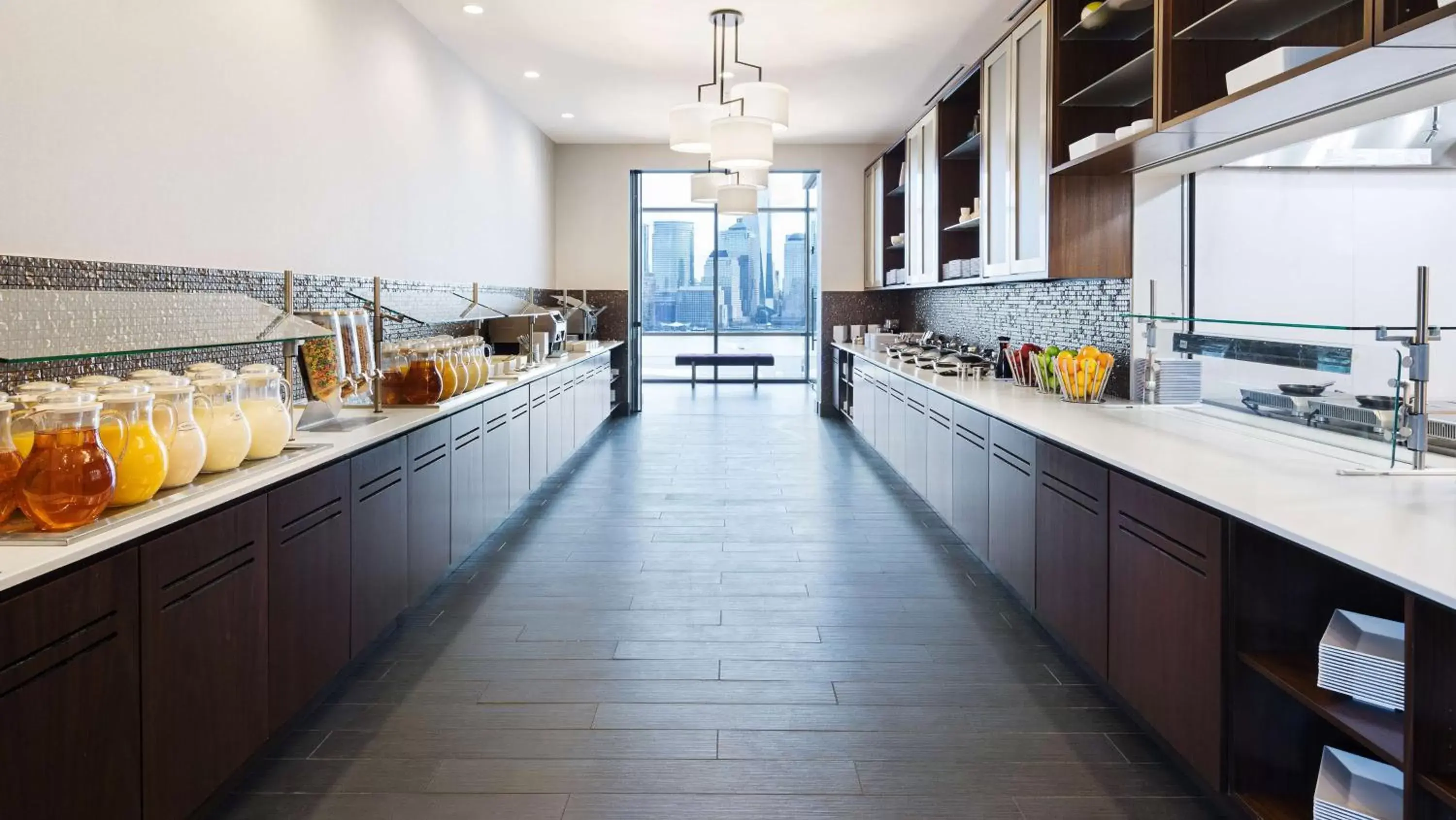 Breakfast, Kitchen/Kitchenette in Hyatt House Jersey City