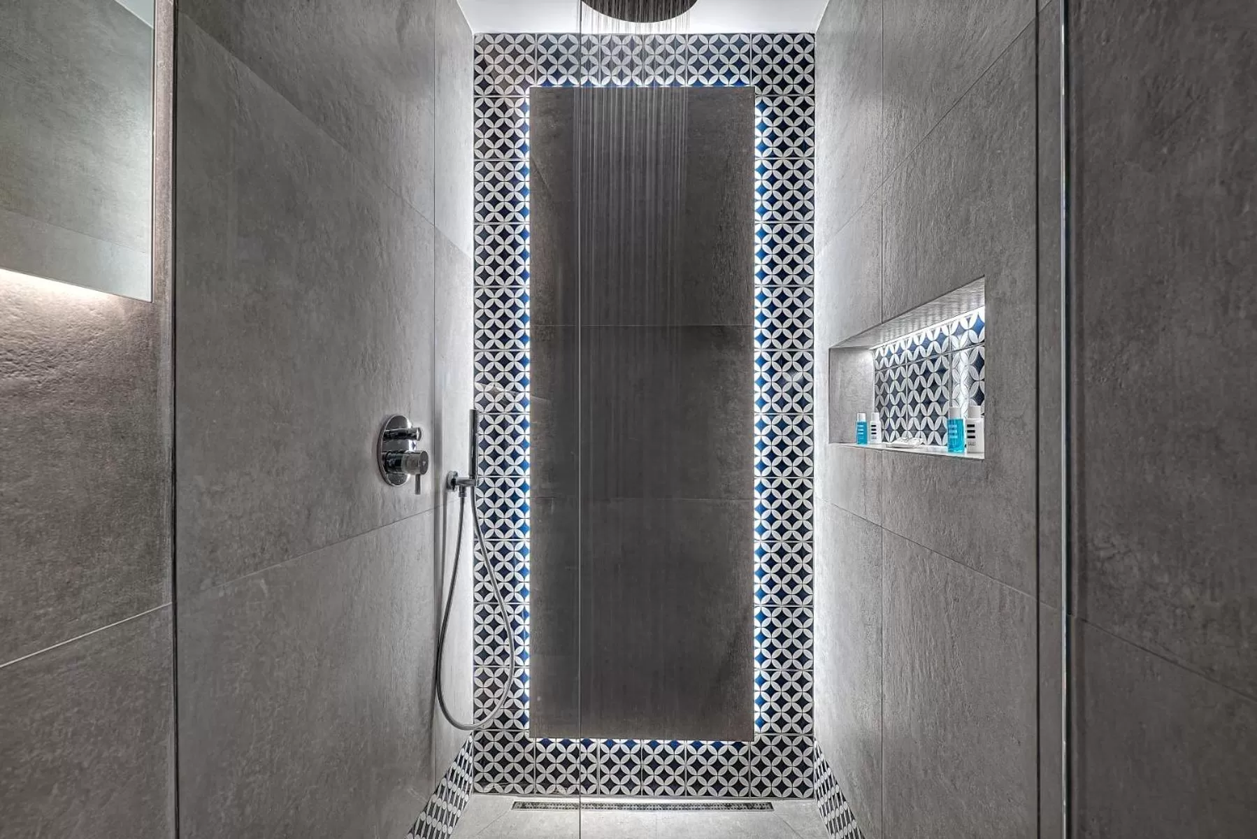 Shower in Gocce Di Capri Resort