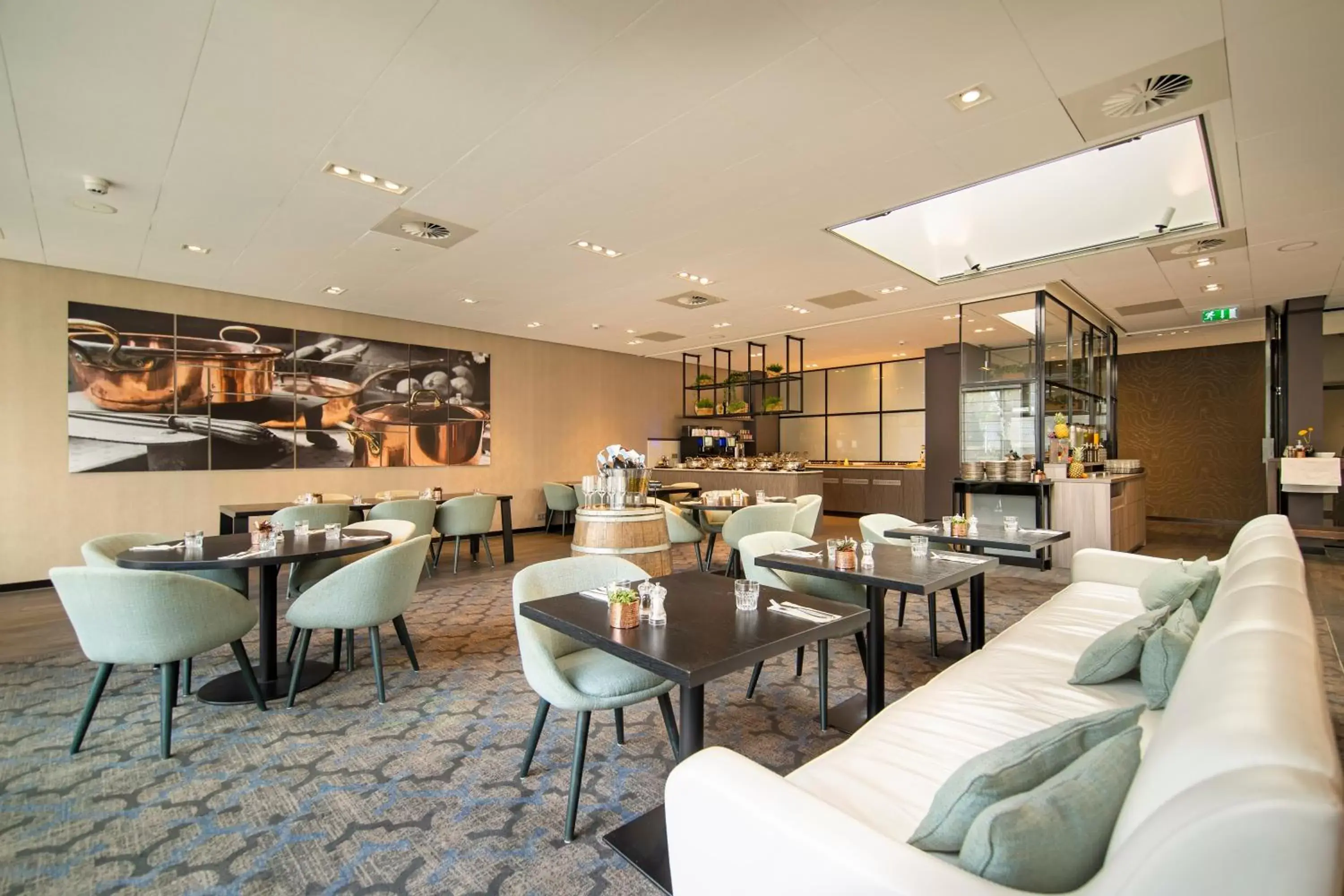 Restaurant/places to eat, Lounge/Bar in Bilderberg Hotel De Keizerskroon