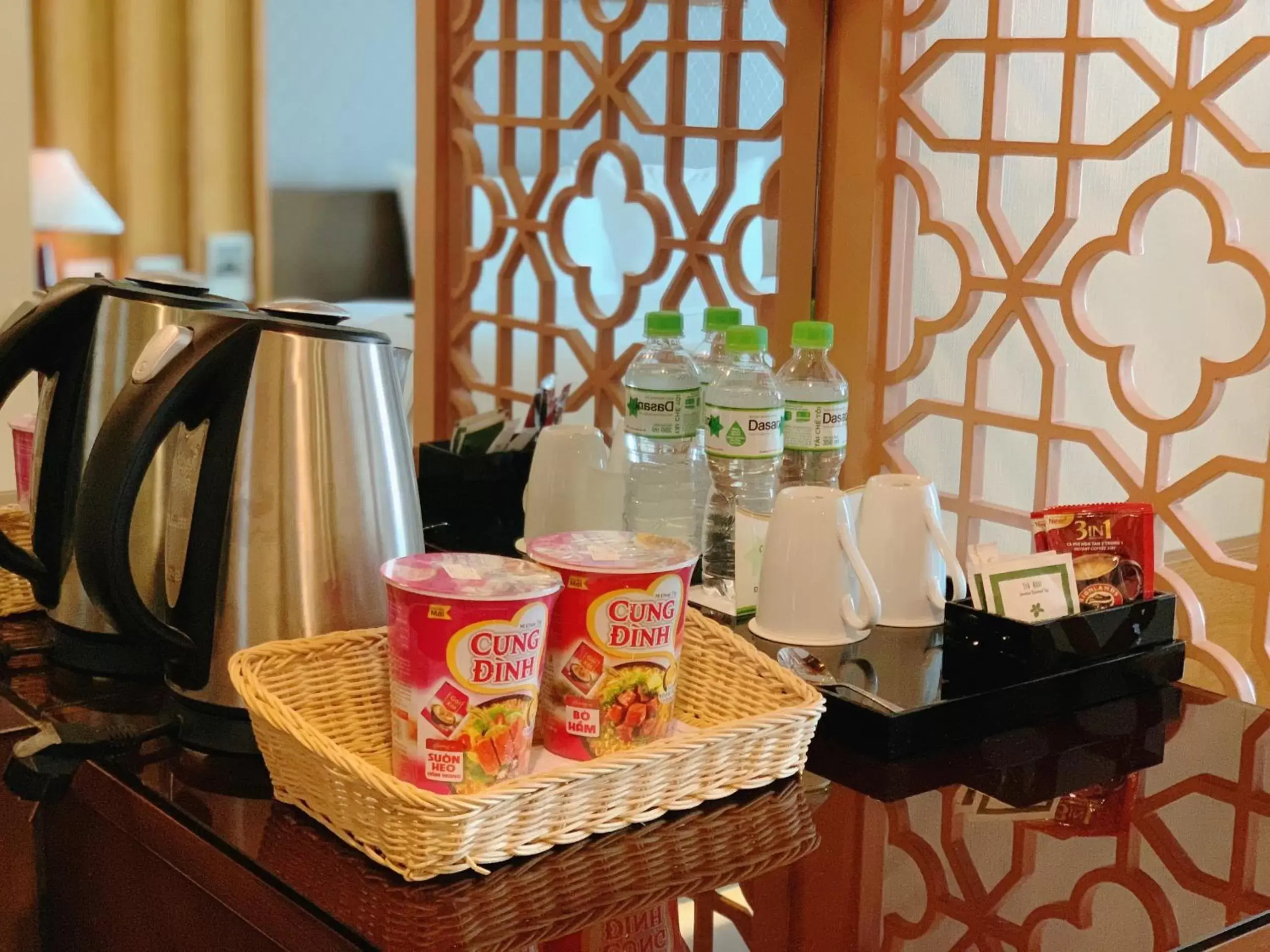 Food and drinks in Muong Thanh Luxury Nhat Le Hotel