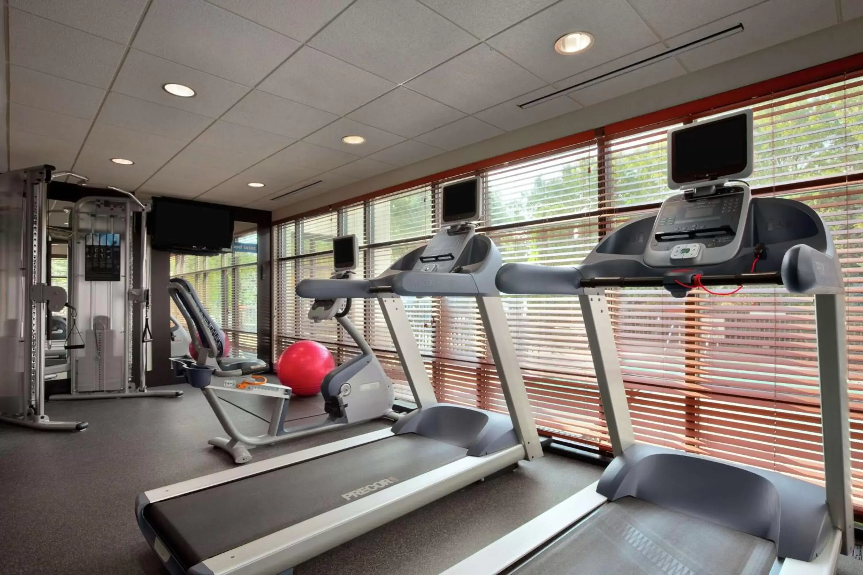 Fitness centre/facilities, Fitness Center/Facilities in Hampton Inn - York