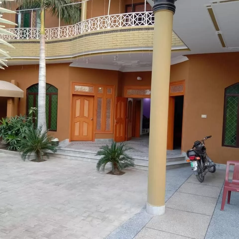 Hotel Royal Luxury Multan