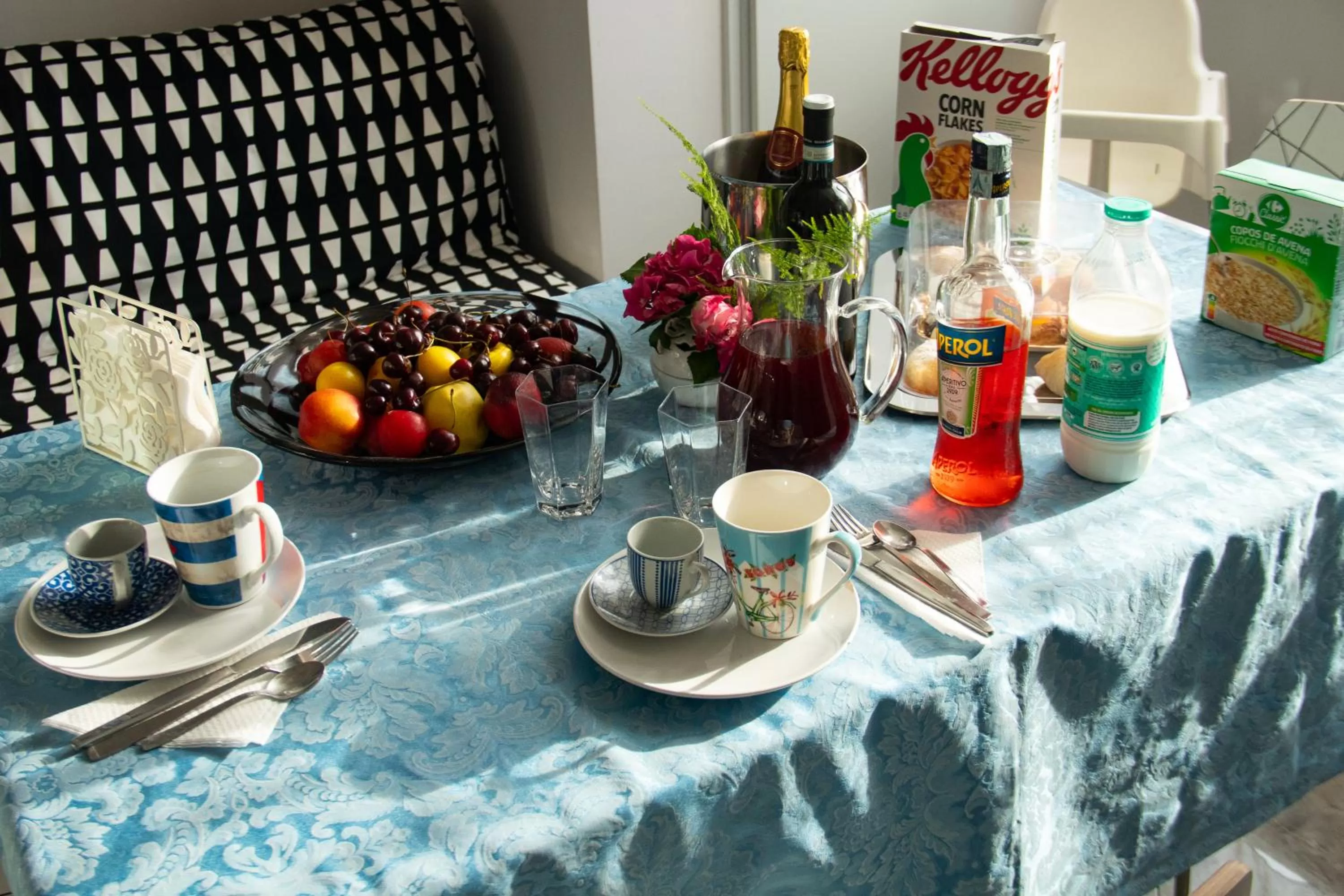 Dining area in Nido Dei Gabbiani
