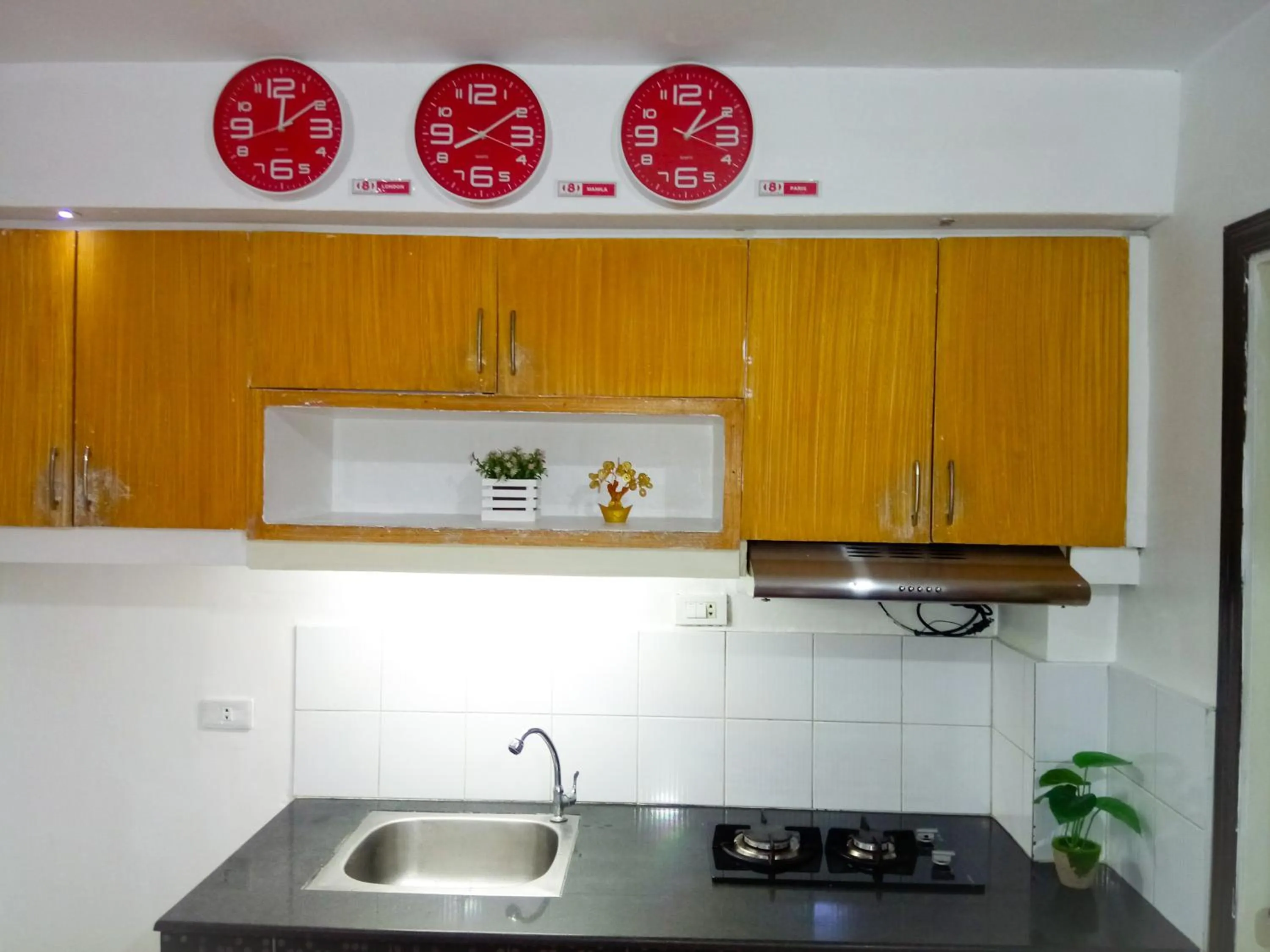 Kitchen or kitchenette in 8Hostel