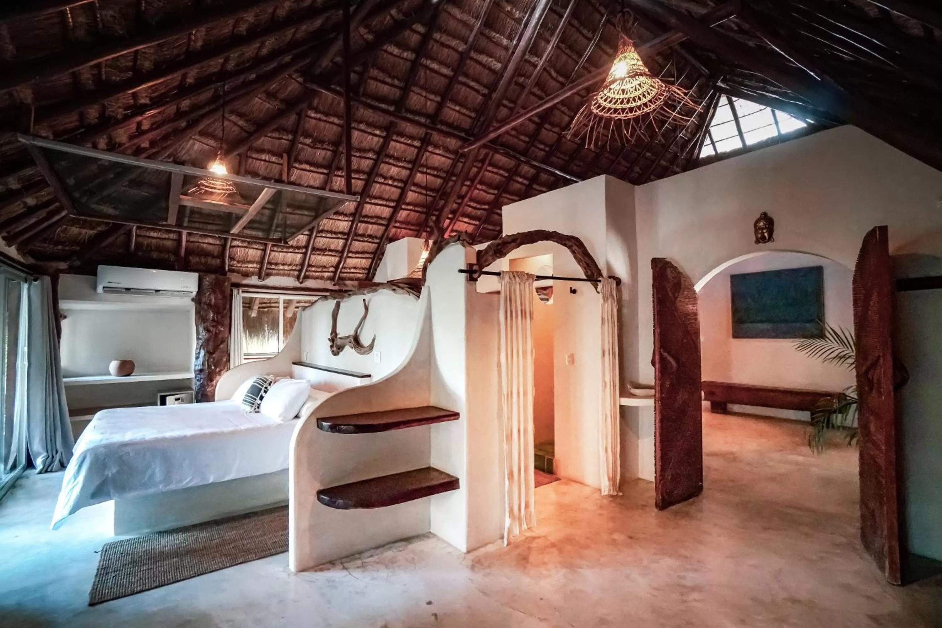 Photo of the whole room, Bed in Amansala Resort
