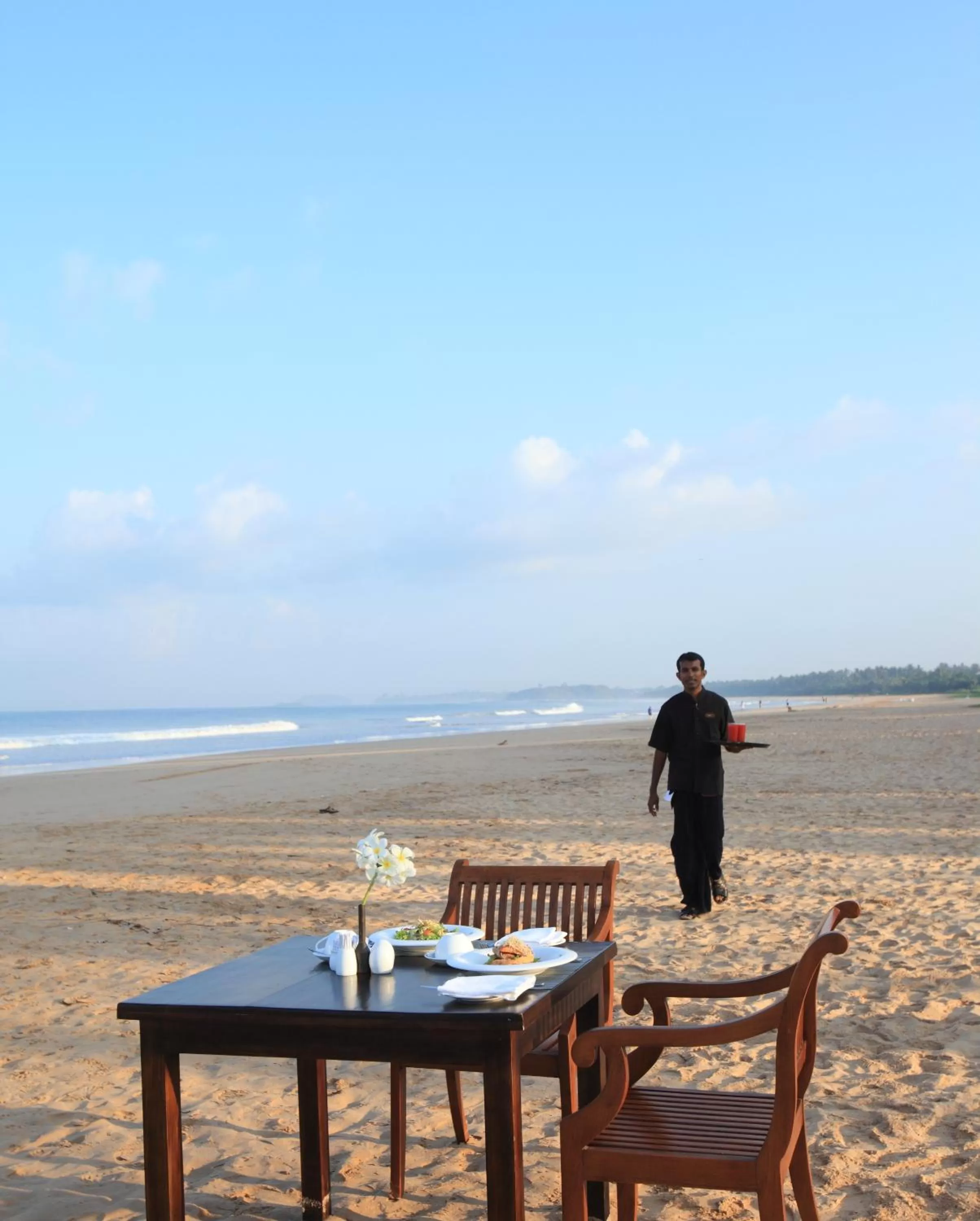 Staff in Thaala Bentota