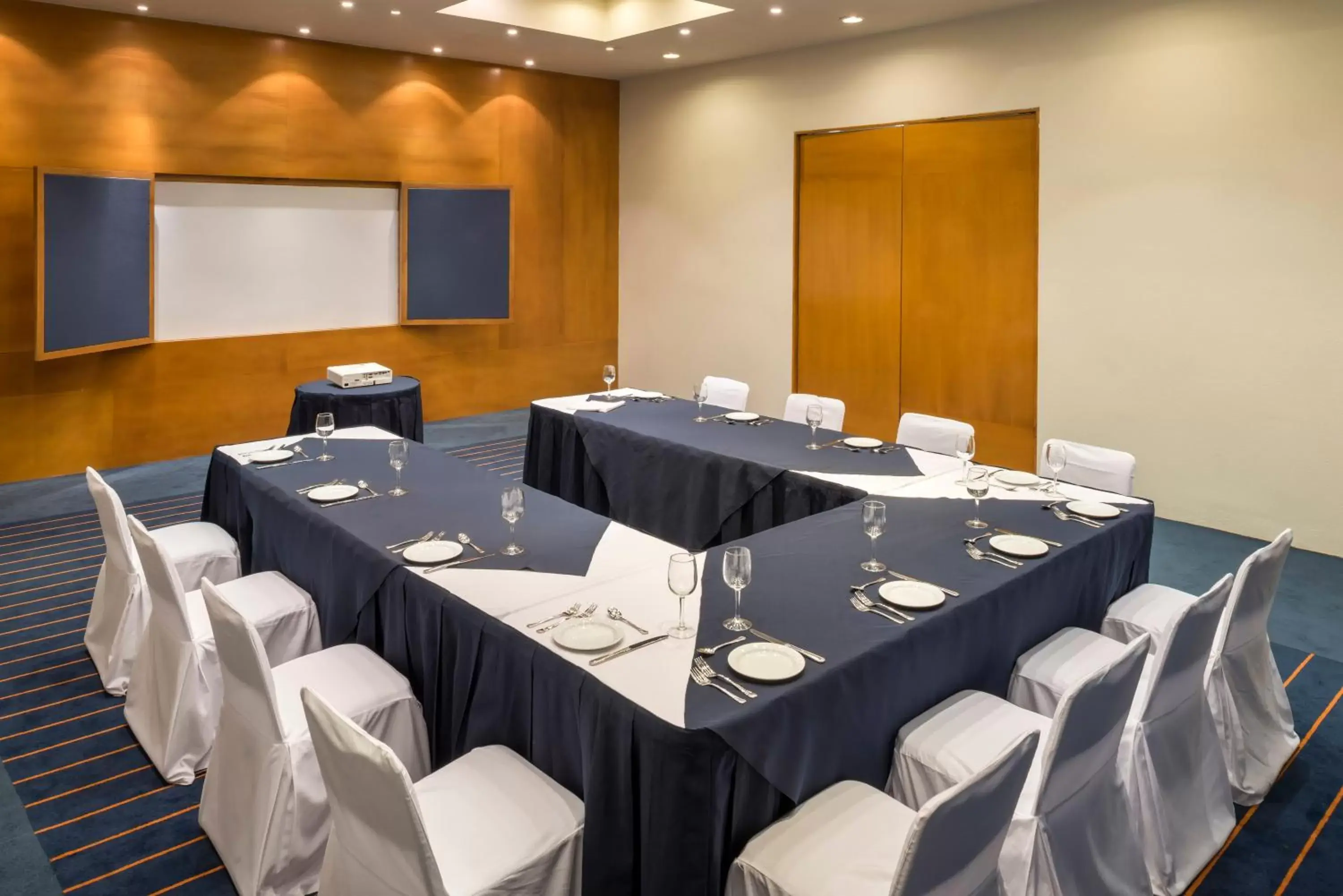 Meeting/conference room in Real Inn San Luis Potosi
