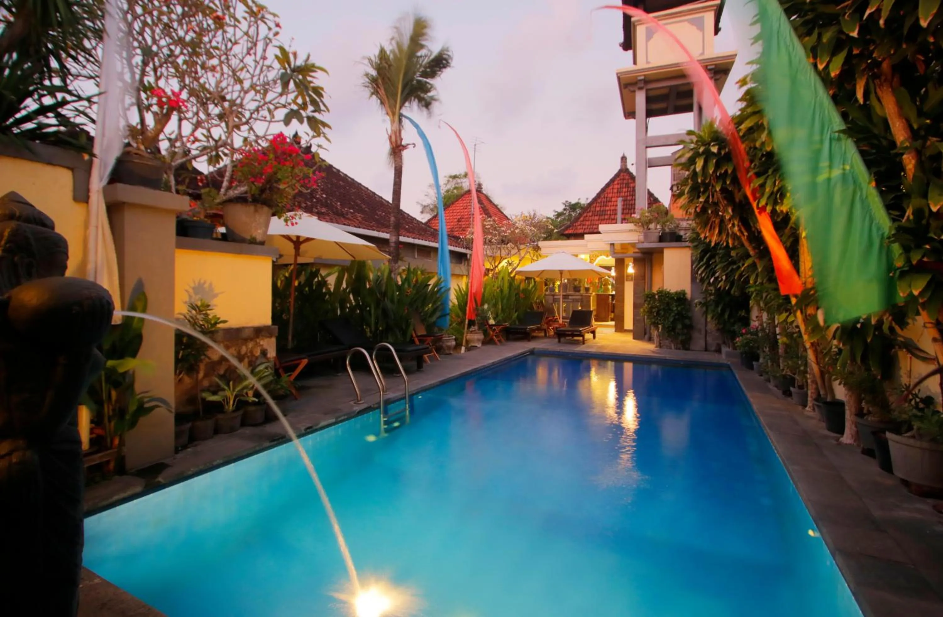 Swimming pool in Hotel Jati Sanur