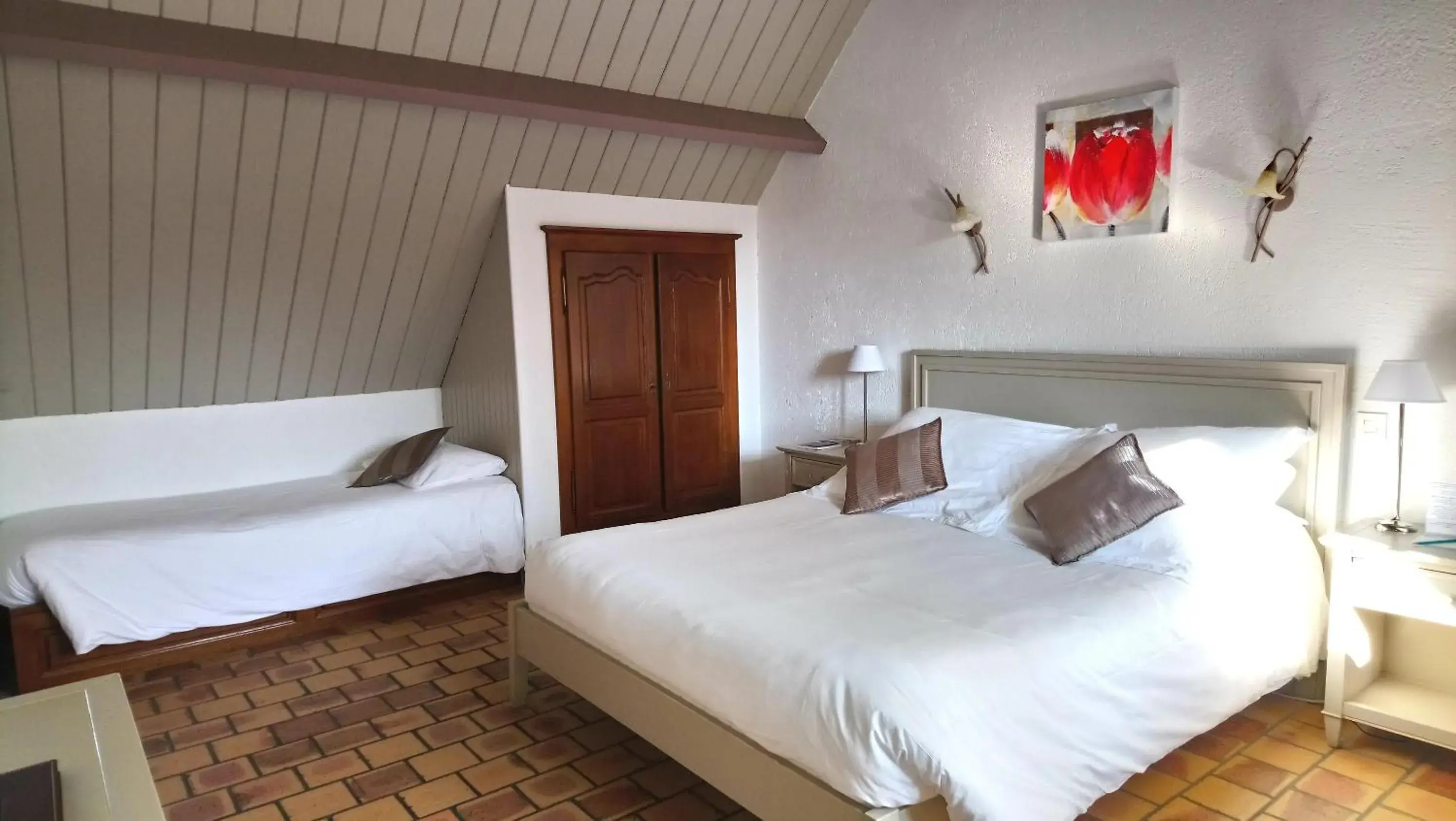 Bedroom, Bed in L'Oree des Chenes, The Originals Relais (Relais du Silence)