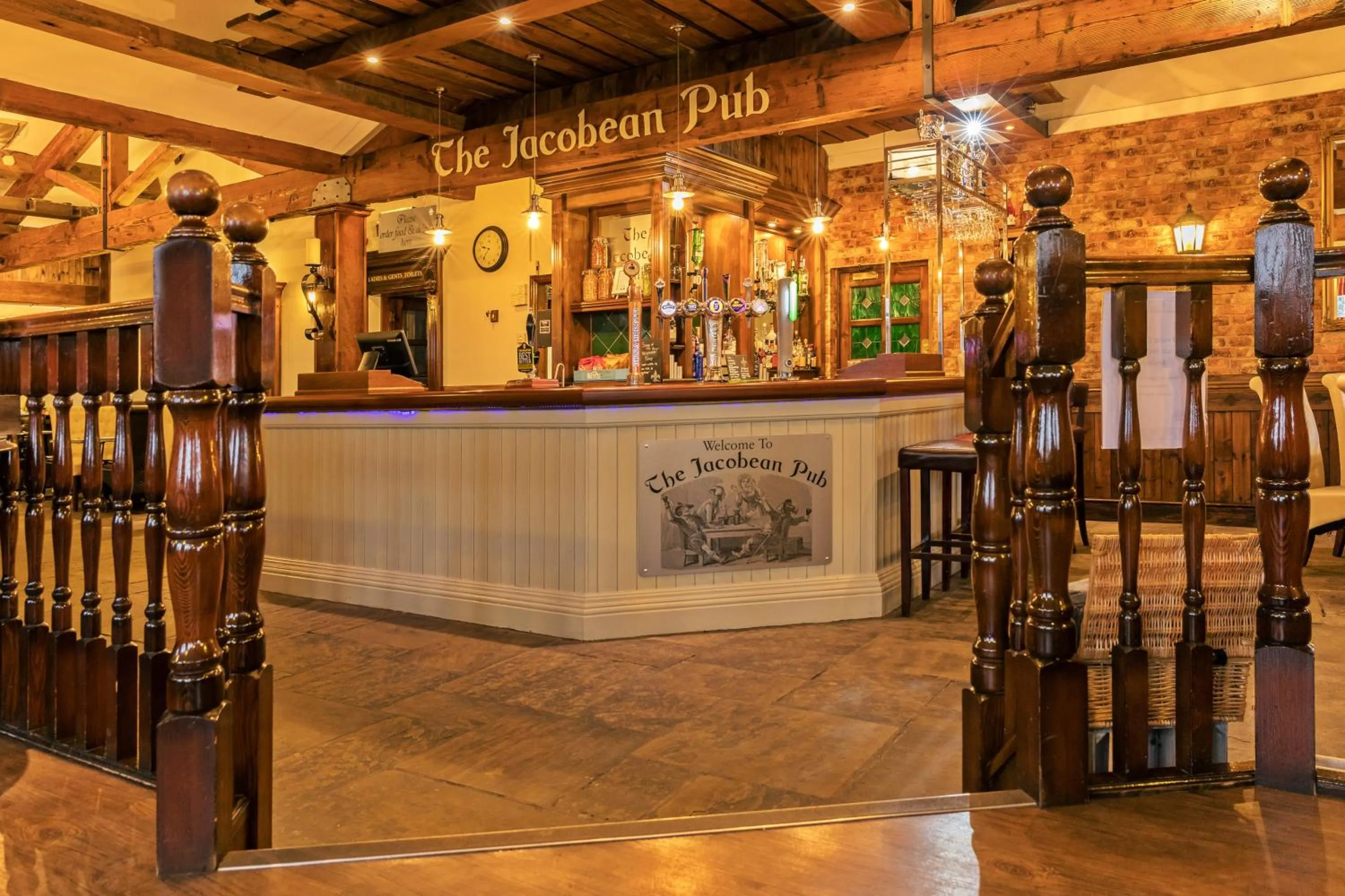 Lounge or bar in Rogerthorpe Manor Hotel