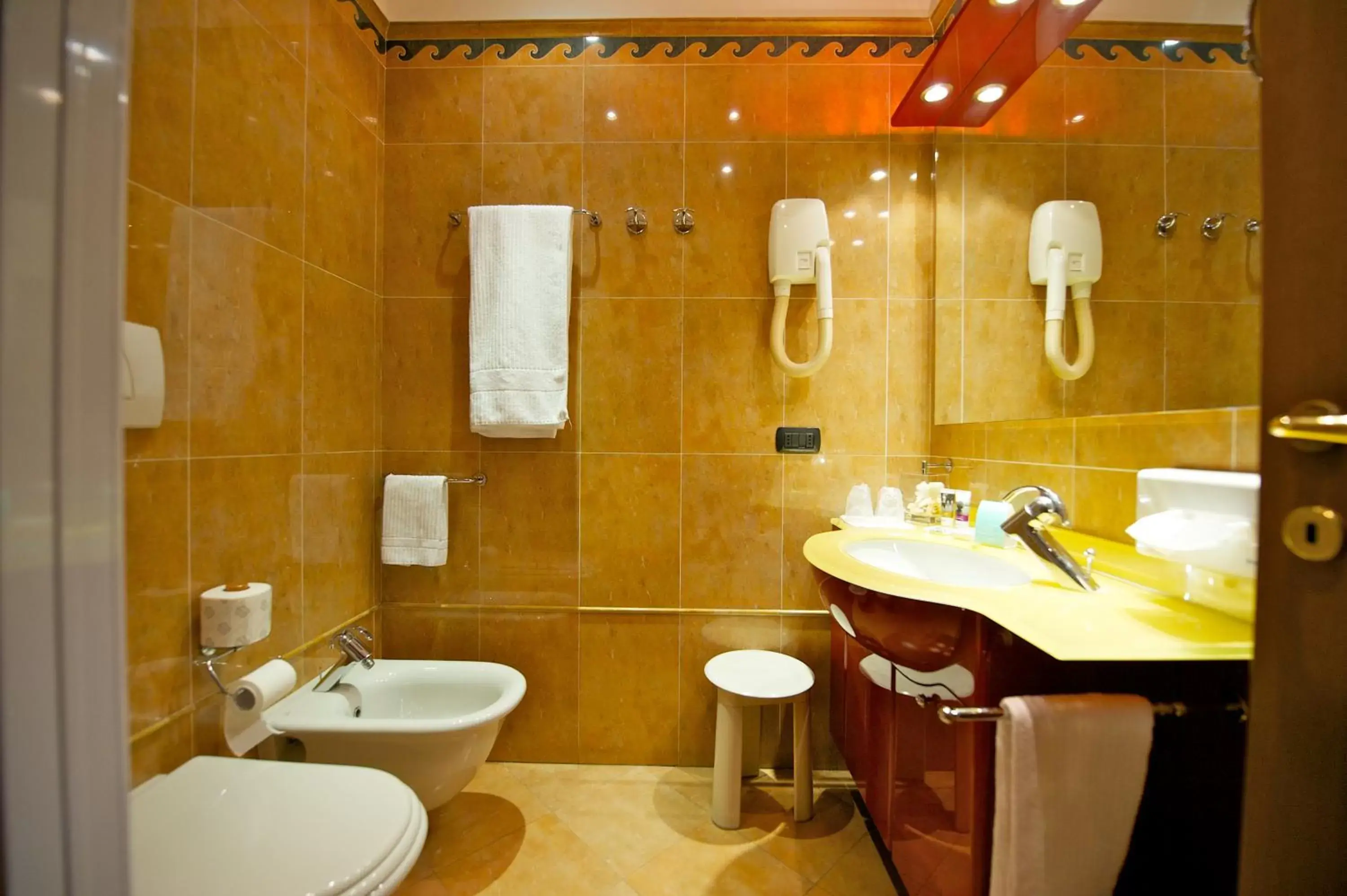 Decorative detail, Bathroom in Hotel Torino Royal