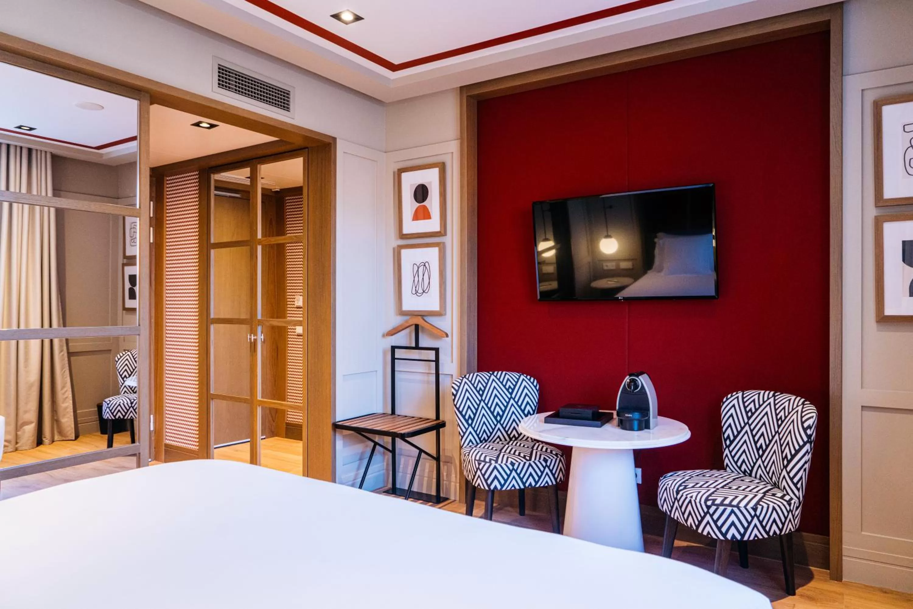 TV and multimedia, Bed in Vincci Ponte de Ferro