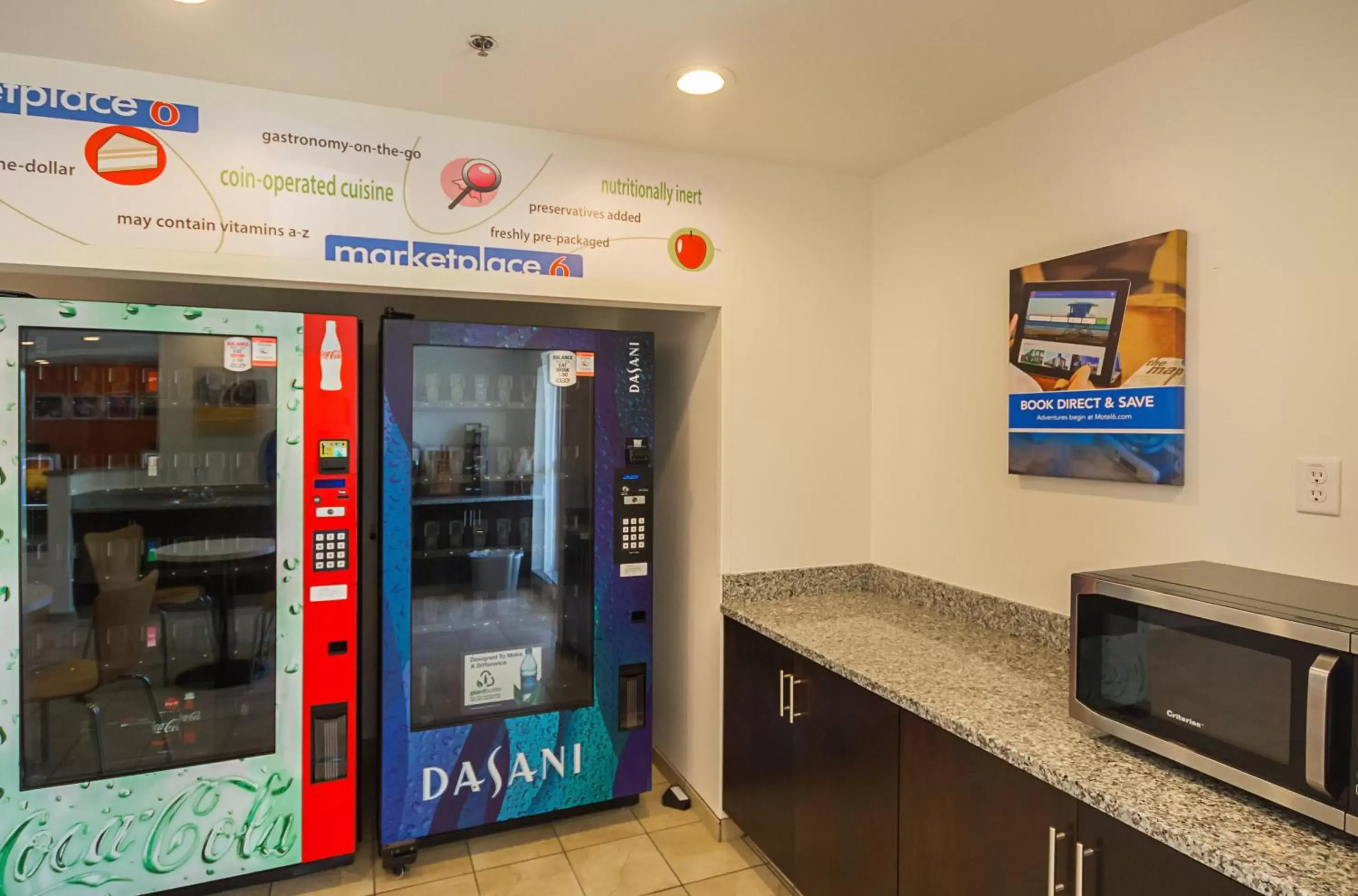 Lobby or reception in Motel 6-South Bend, IN - Mishawaka Lobby or reception in Motel 6-South Bend, IN - Mishawaka