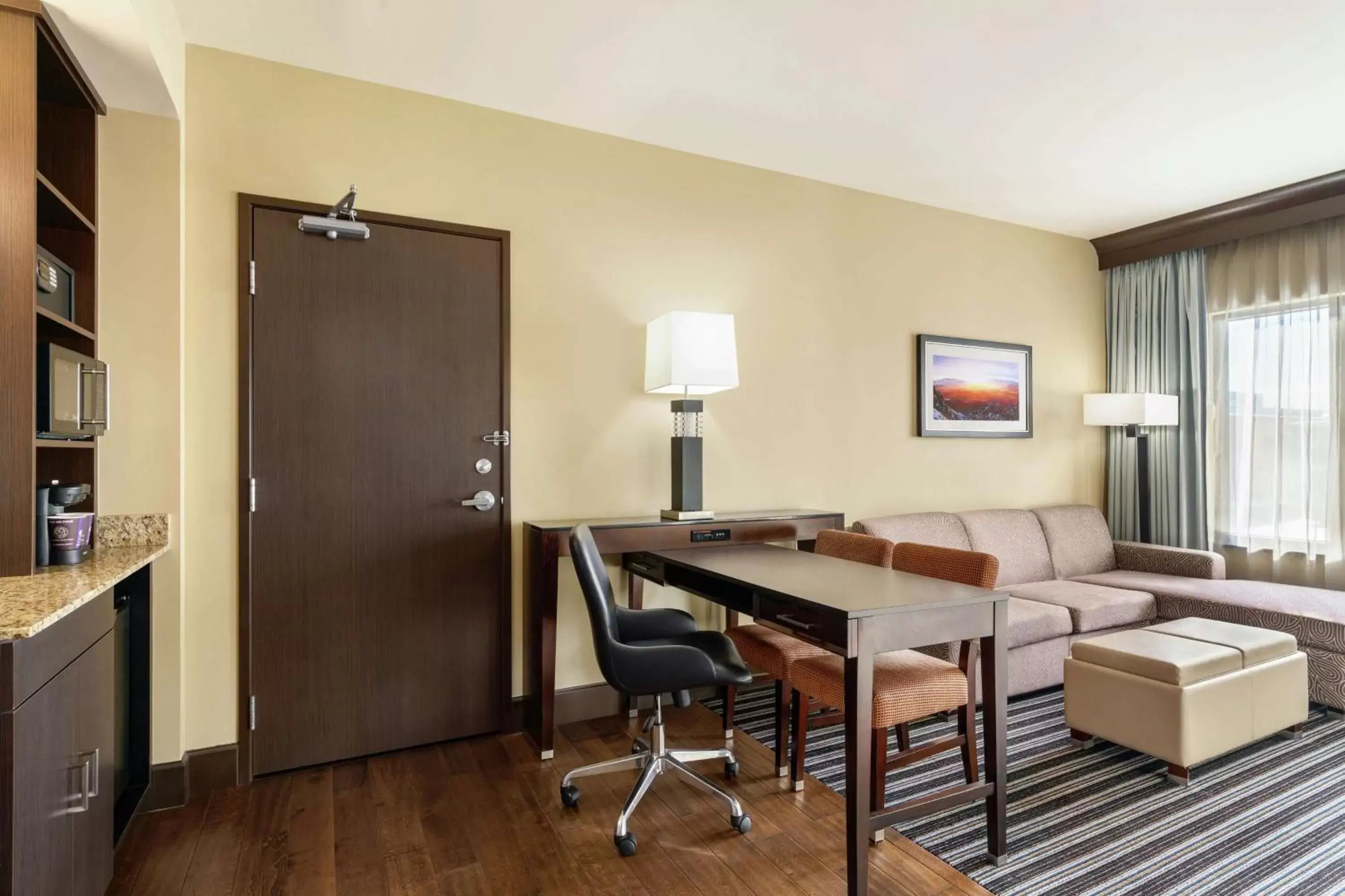 Bedroom, Seating Area in Embassy Suites by Hilton Salt Lake West Valley City