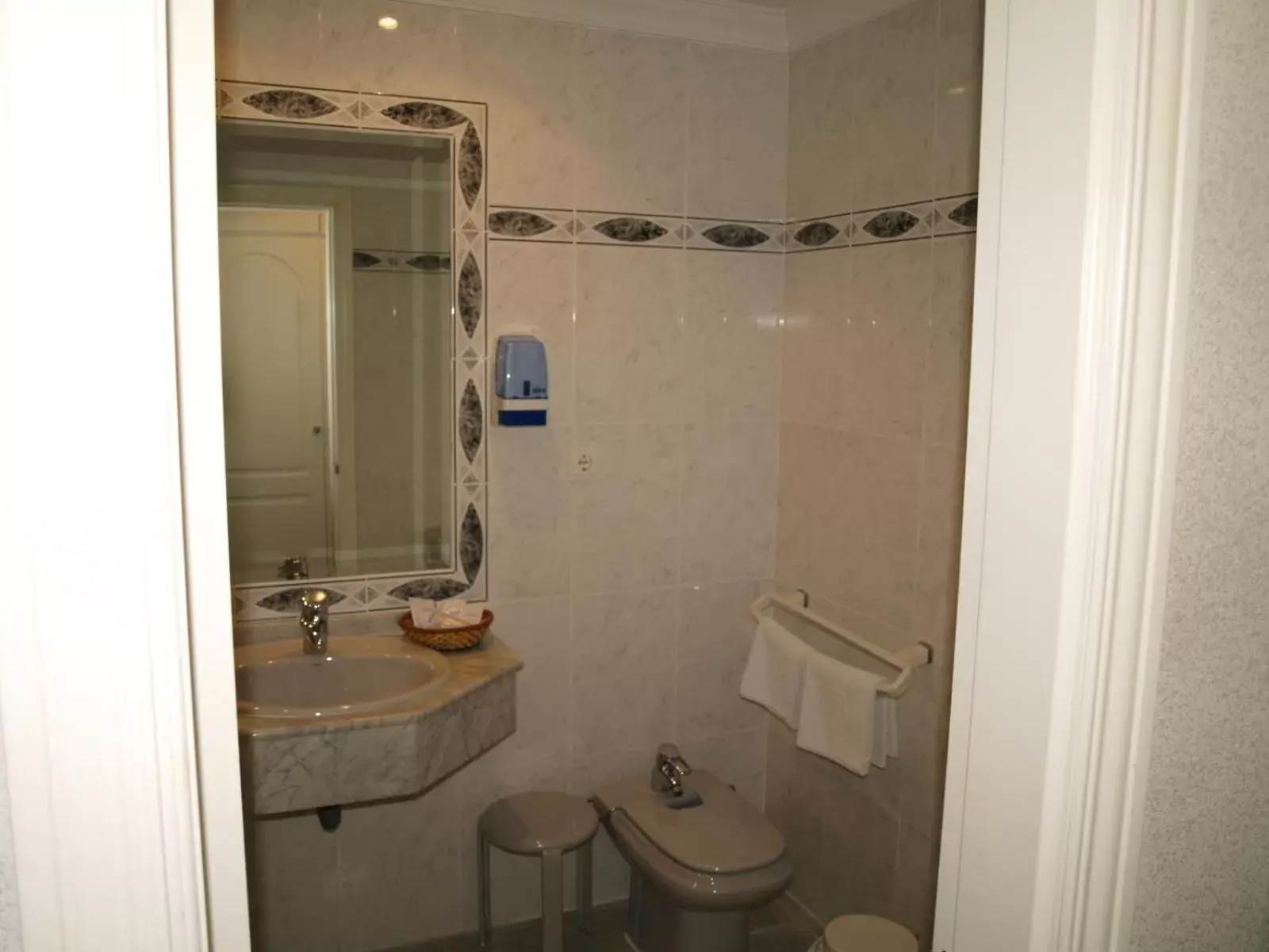 Bathroom in Hotel San Jorge