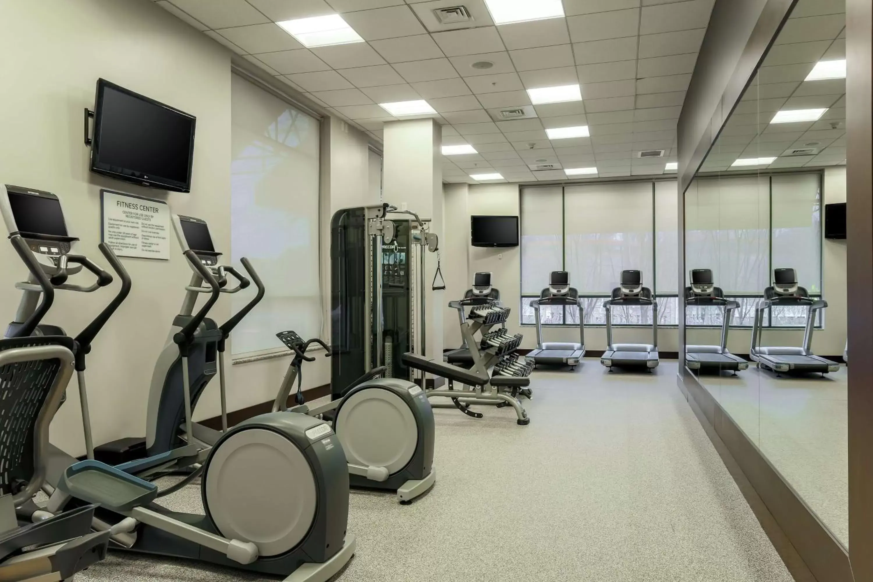 Fitness centre/facilities, Fitness Center/Facilities in Hilton Garden Inn Shirlington